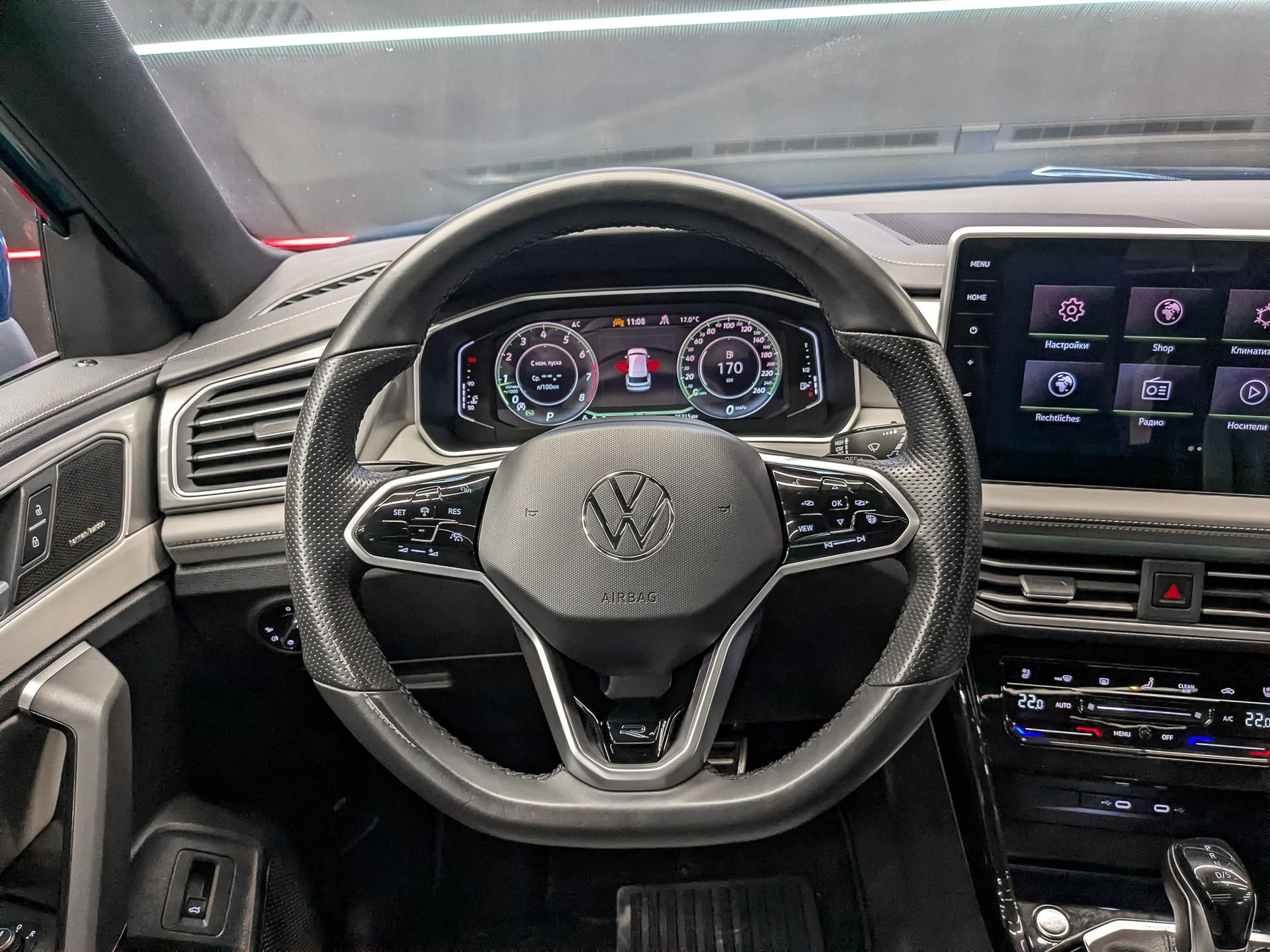 VOLKSWAGEN Tayron 2.00 (220 л.с), автомат, 2022, пробег 35 314 км