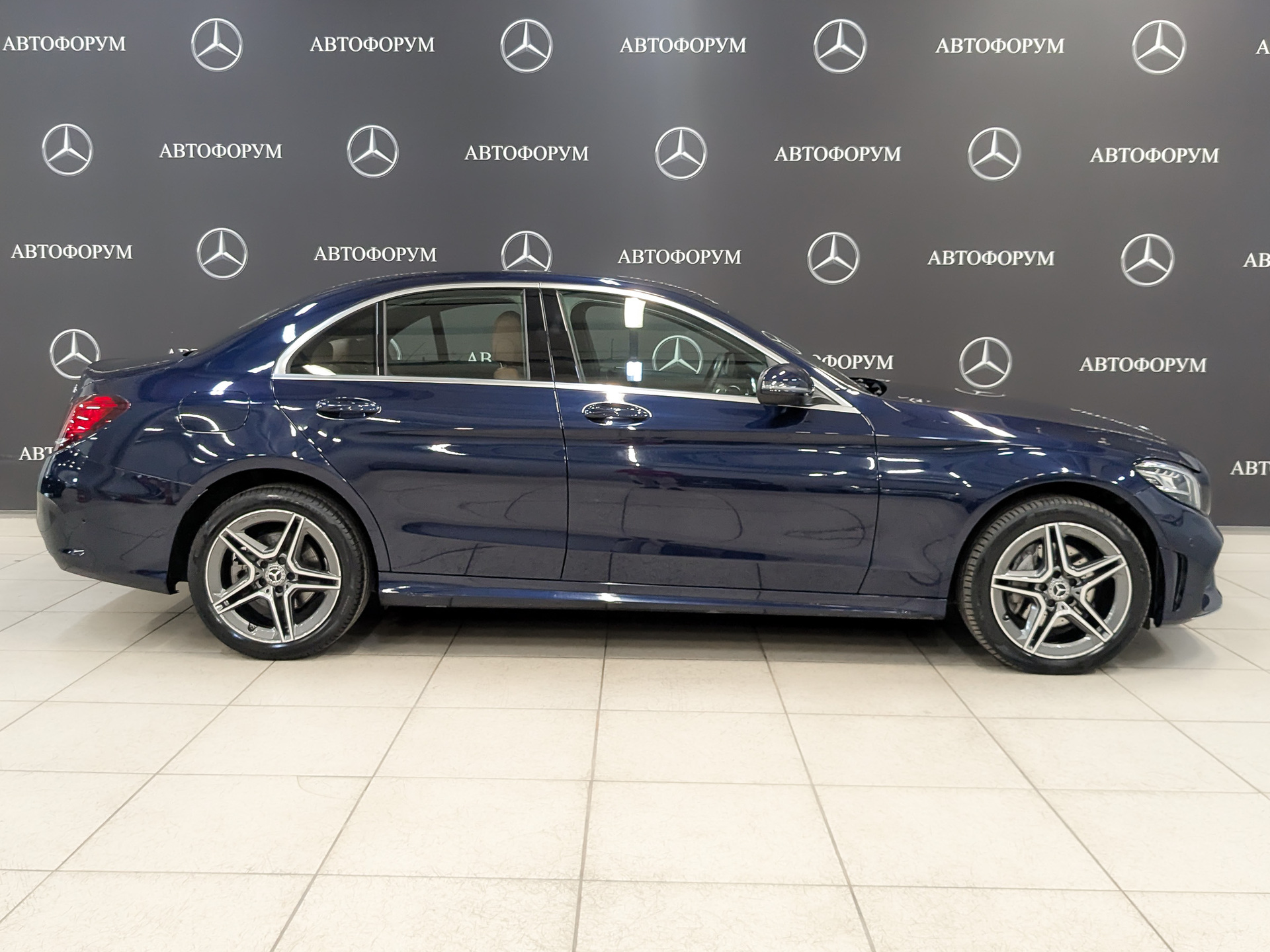 MERCEDES-BENZ C-Класс 2.00 (204 л.с), автомат, 2020, пробег 57 954 км