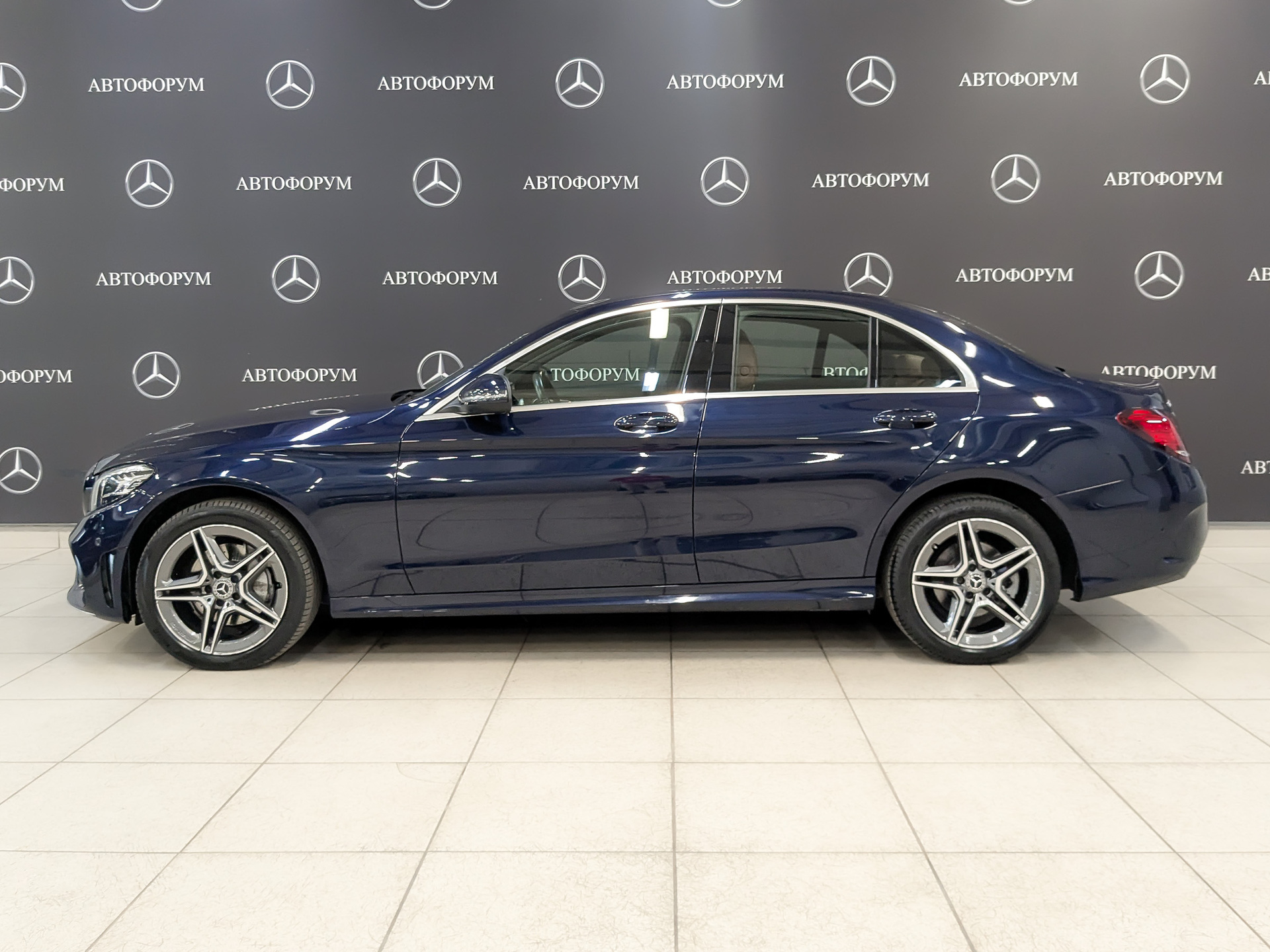 MERCEDES-BENZ C-Класс 2.00 (204 л.с), автомат, 2020, пробег 57 954 км