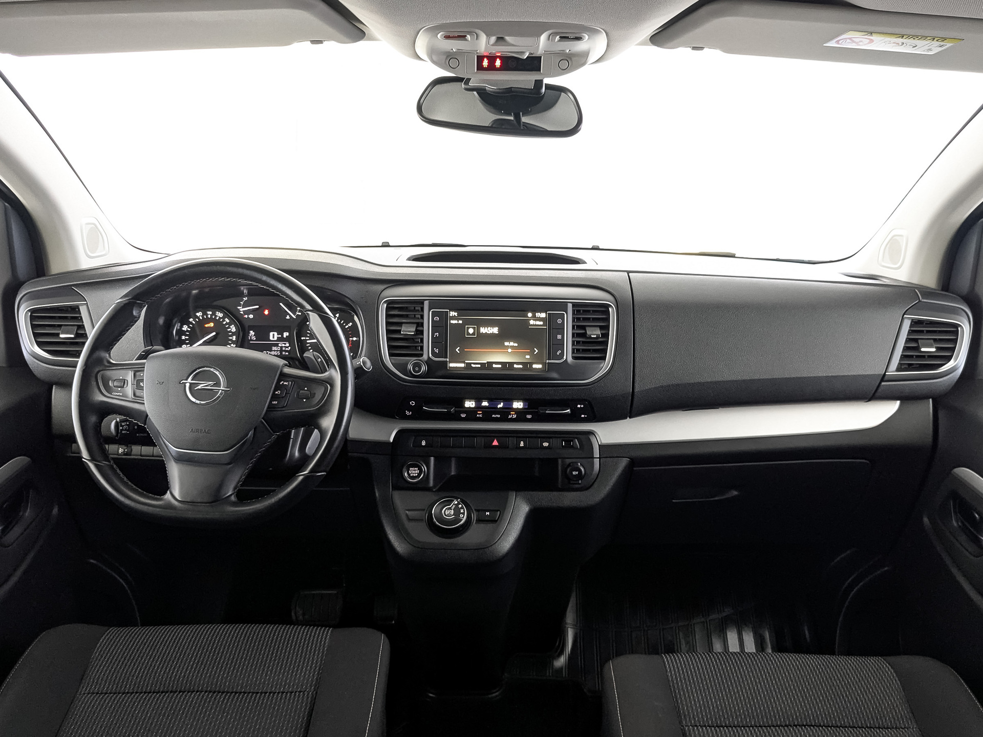 OPEL Zafira Life 2.00 (150 л.с), автомат, 2021, пробег 74 900 км
