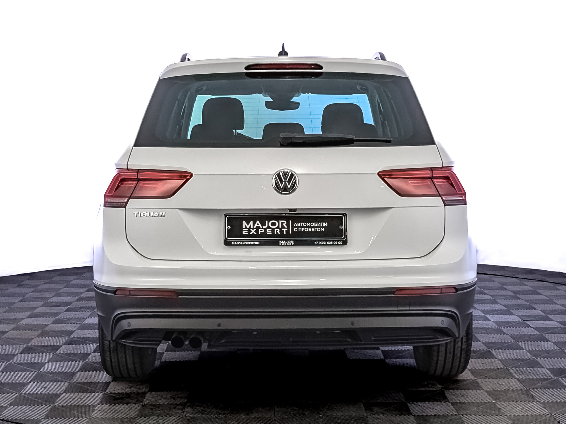 VOLKSWAGEN Tiguan 1.40 (150 л.с), автомат, 2020, пробег 54 391 км