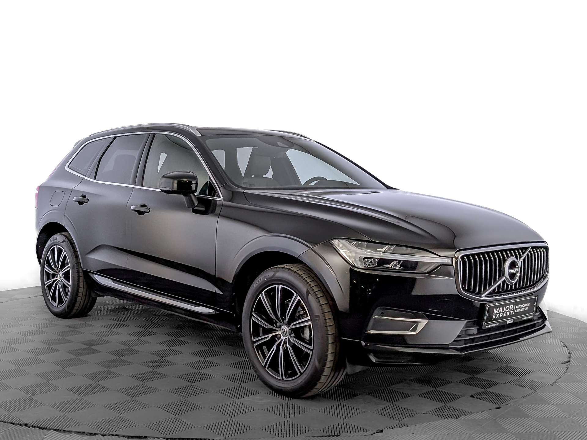 VOLVO XC60 2.00 (249 л.с), автомат, 2020, пробег 46 592 км