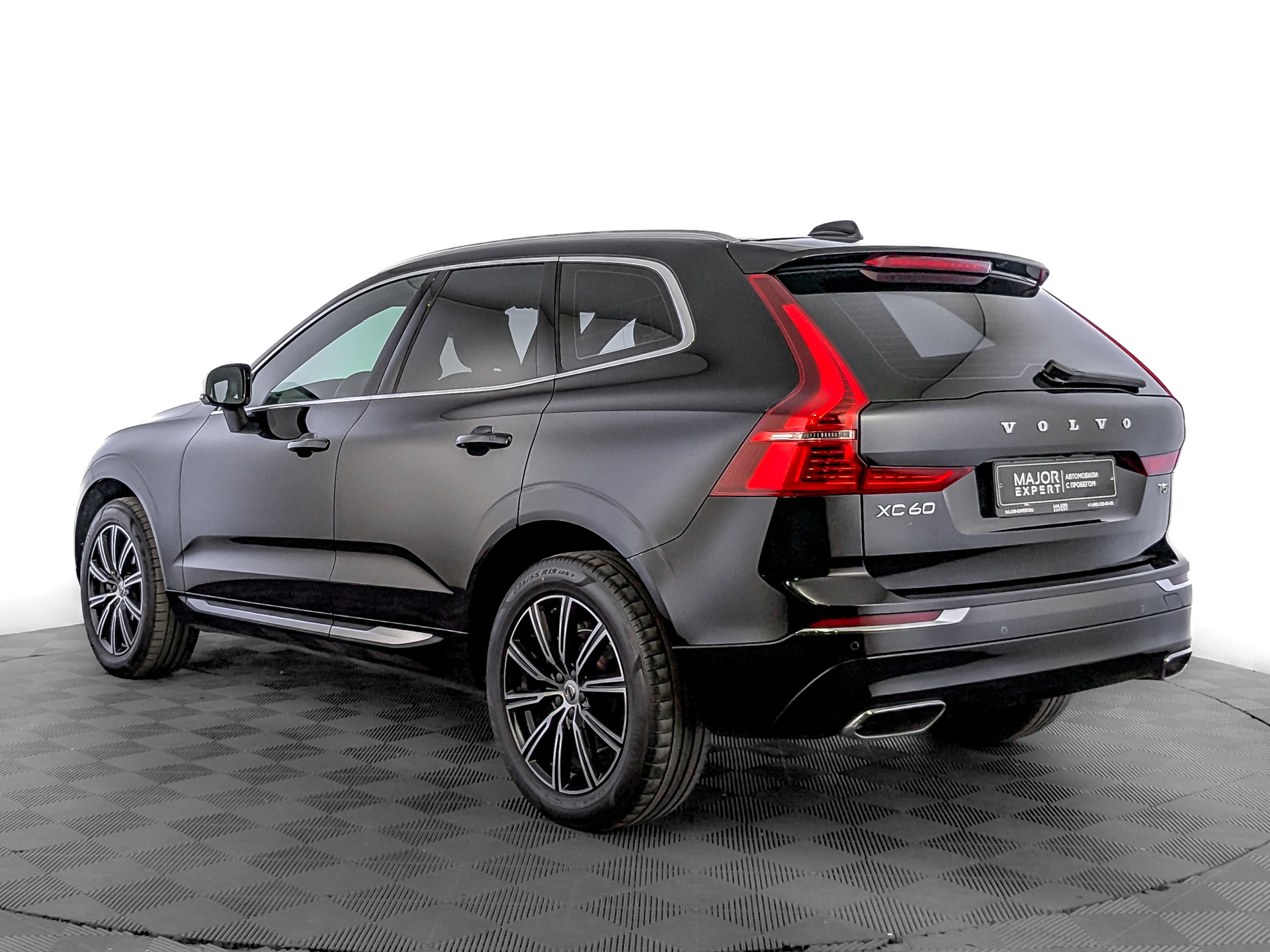VOLVO XC60 2.00 (249 л.с), автомат, 2020, пробег 46 592 км