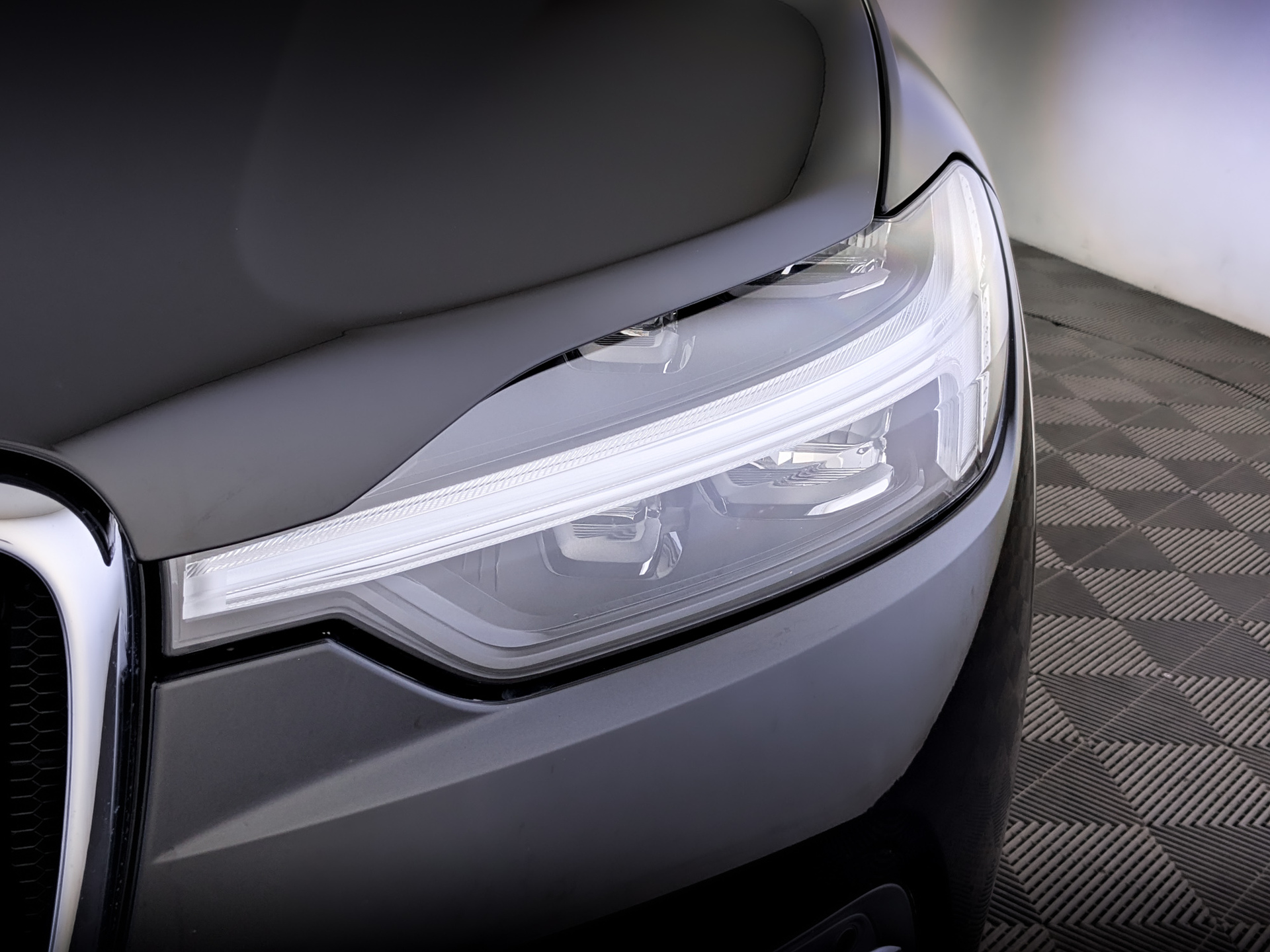 VOLVO XC60 2.00 (249 л.с), автомат, 2020, пробег 46 592 км