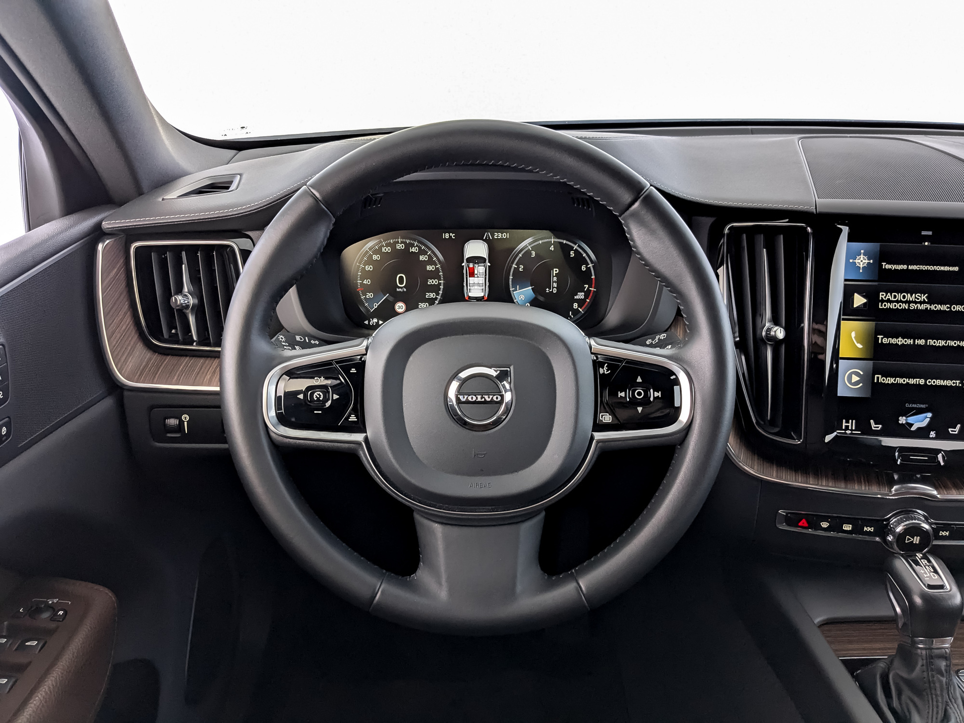 VOLVO XC60 2.00 (249 л.с), автомат, 2020, пробег 46 592 км