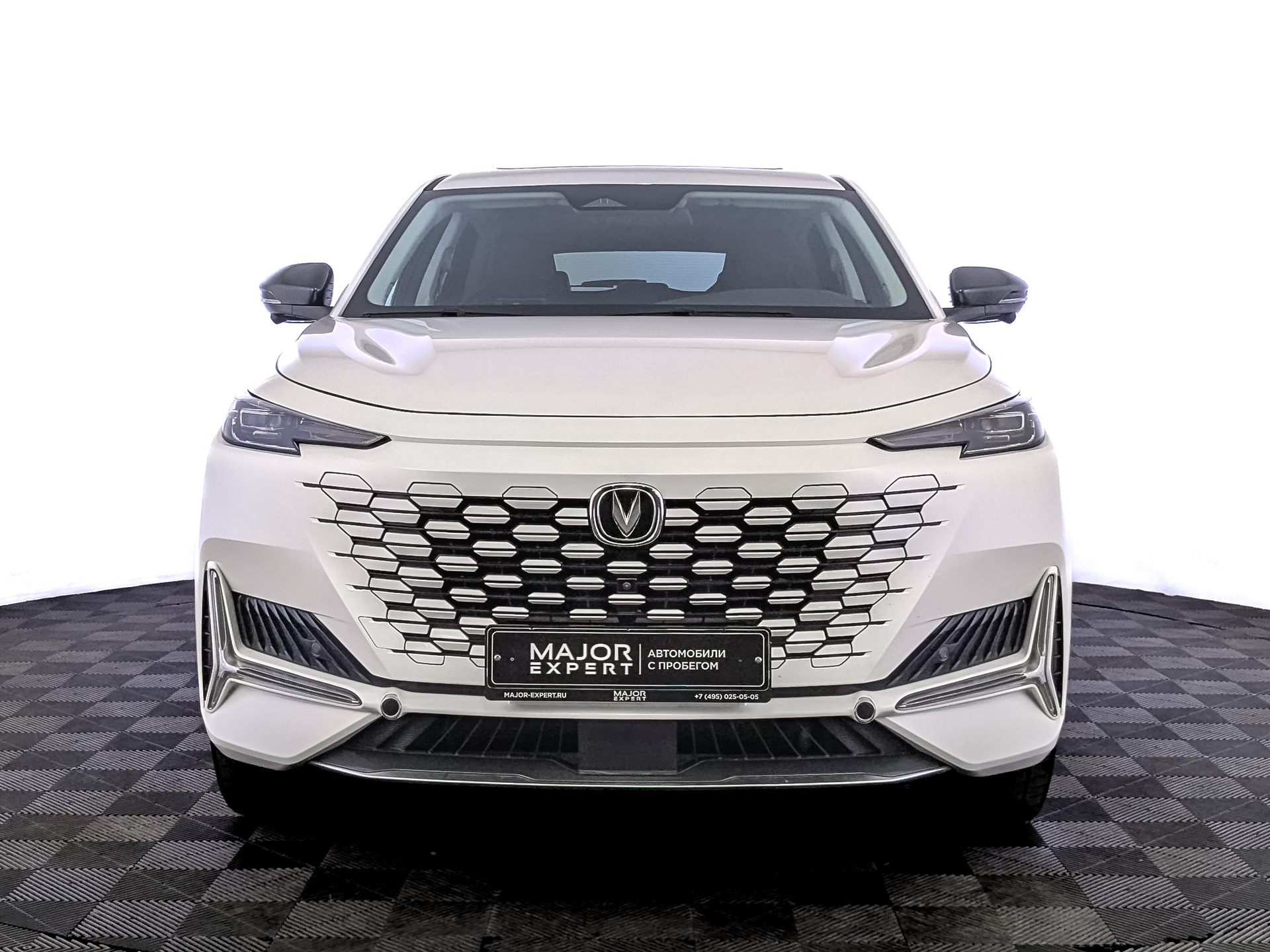 CHANGAN UNI-K 2.00 (226 л.с), автомат, 2023, пробег 68 363 км