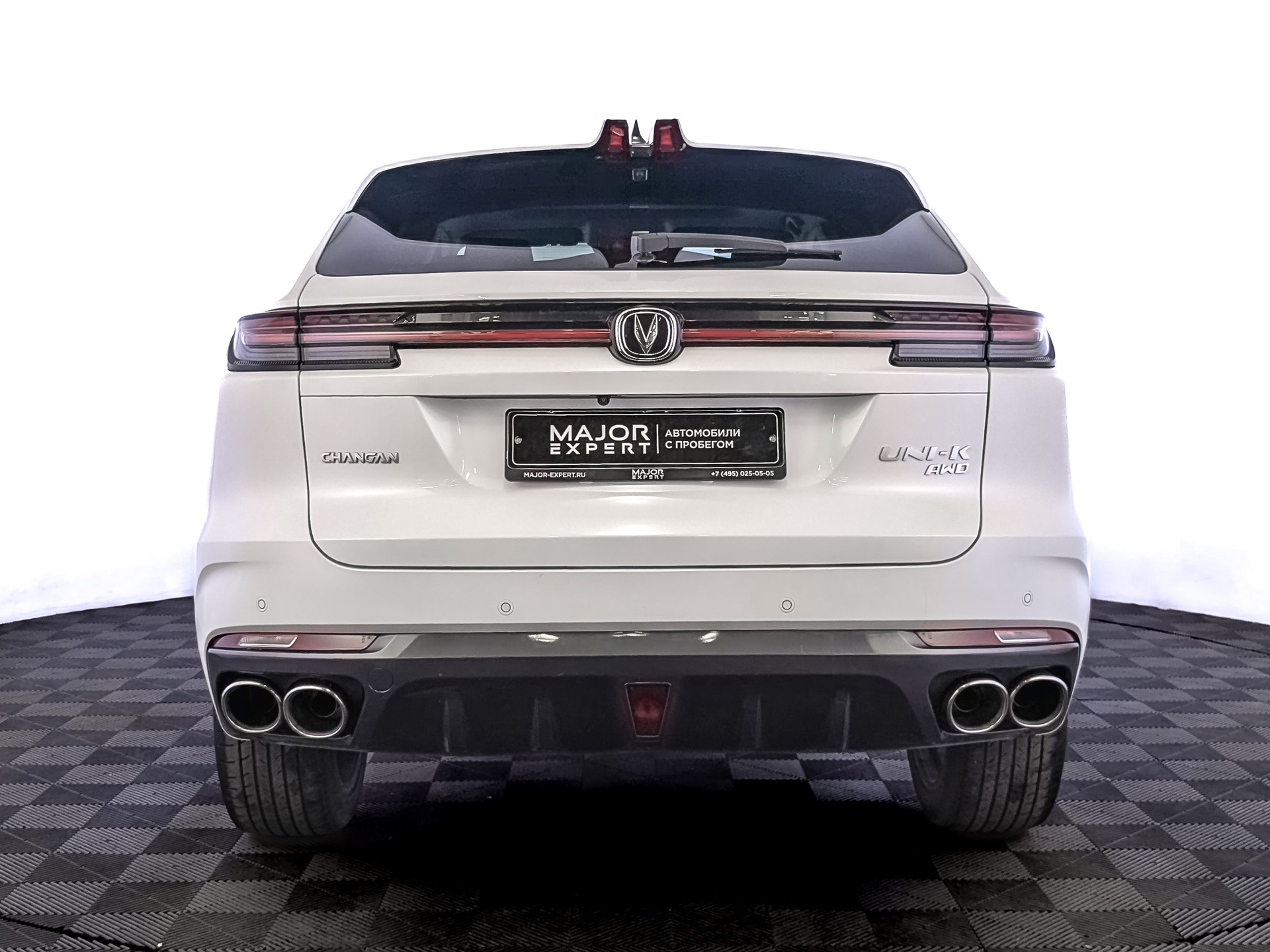 CHANGAN UNI-K 2.00 (226 л.с), автомат, 2023, пробег 68 363 км