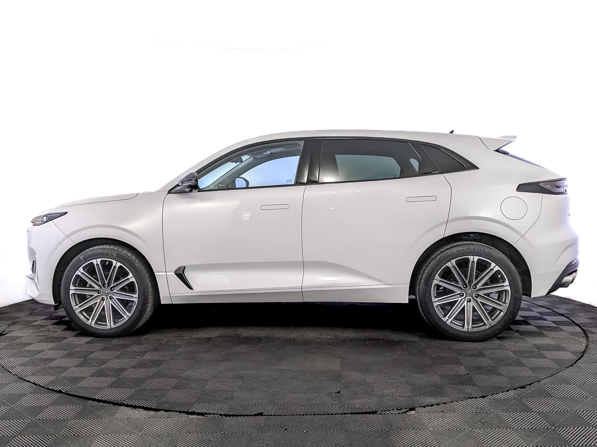 CHANGAN UNI-K 2.00 (226 л.с), автомат, 2023, пробег 68 363 км