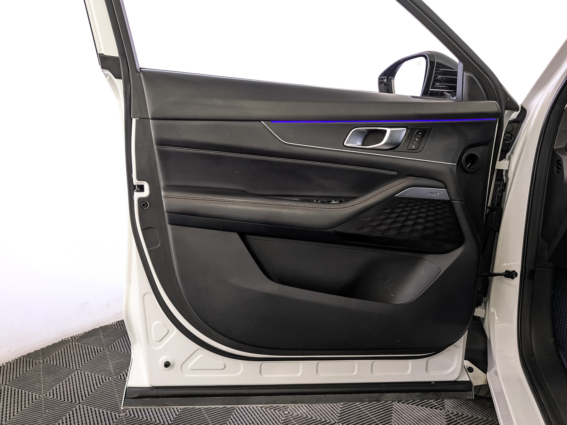 CHANGAN UNI-K 2.00 (226 л.с), автомат, 2023, пробег 68 363 км
