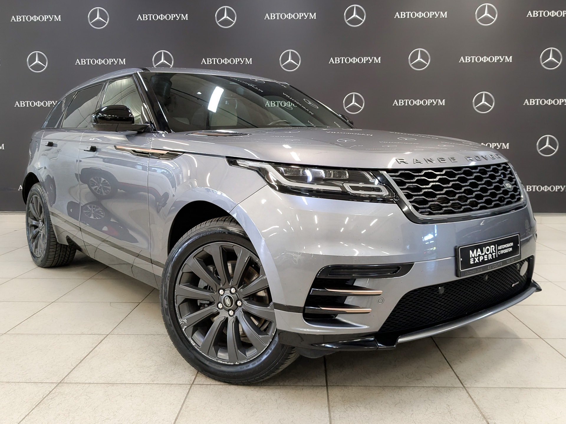 LAND ROVER Range Rover Velar 2.00 (248 л.с), автомат, 2022, пробег 82 300 км