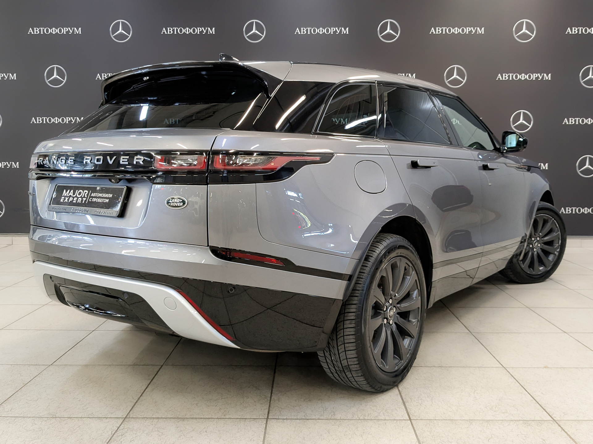 LAND ROVER Range Rover Velar 2.00 (248 л.с), автомат, 2022, пробег 82 300 км