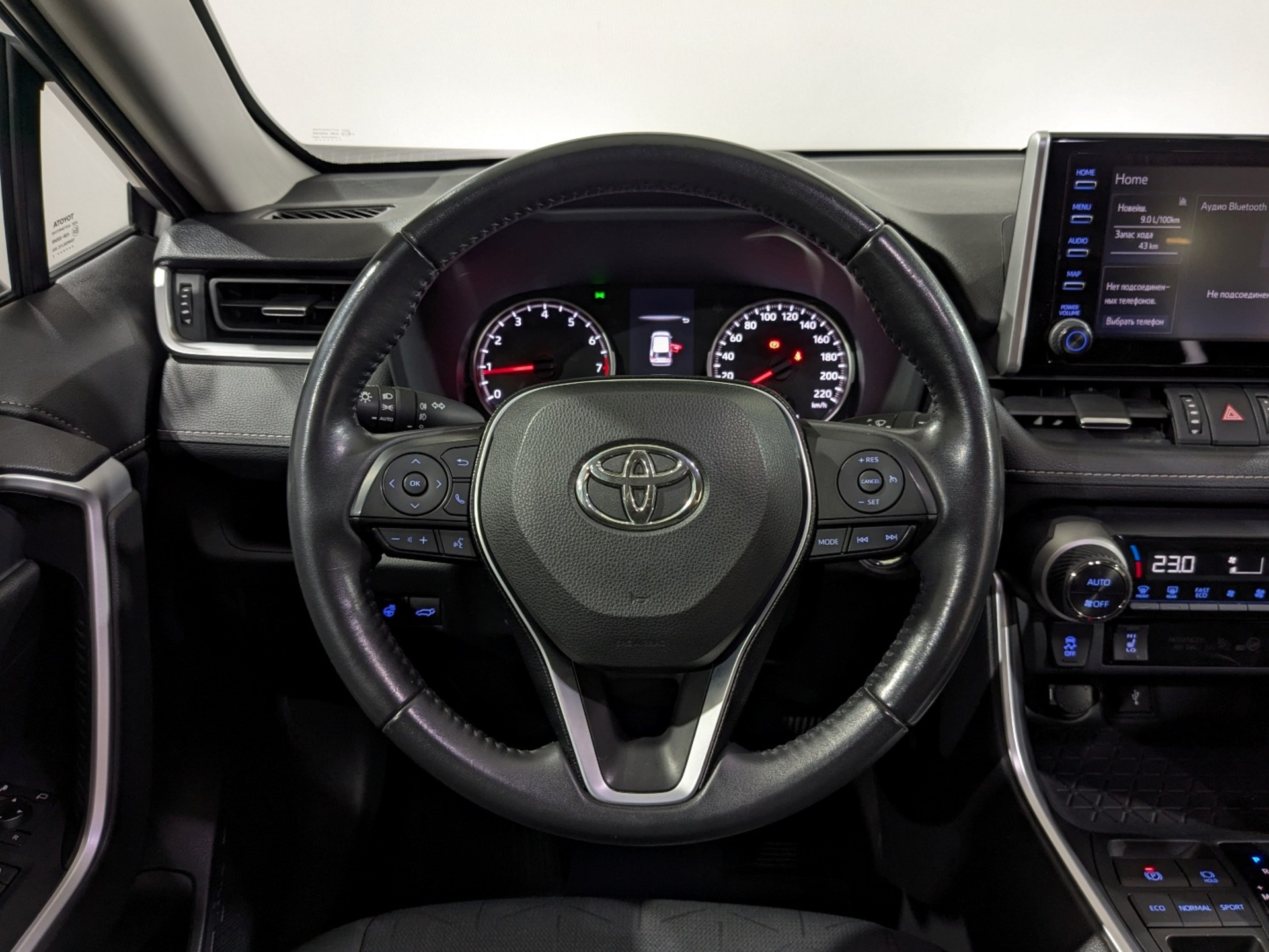 TOYOTA Rav-4 2.00 (149 л.с), автомат, 2021, пробег 67 067 км