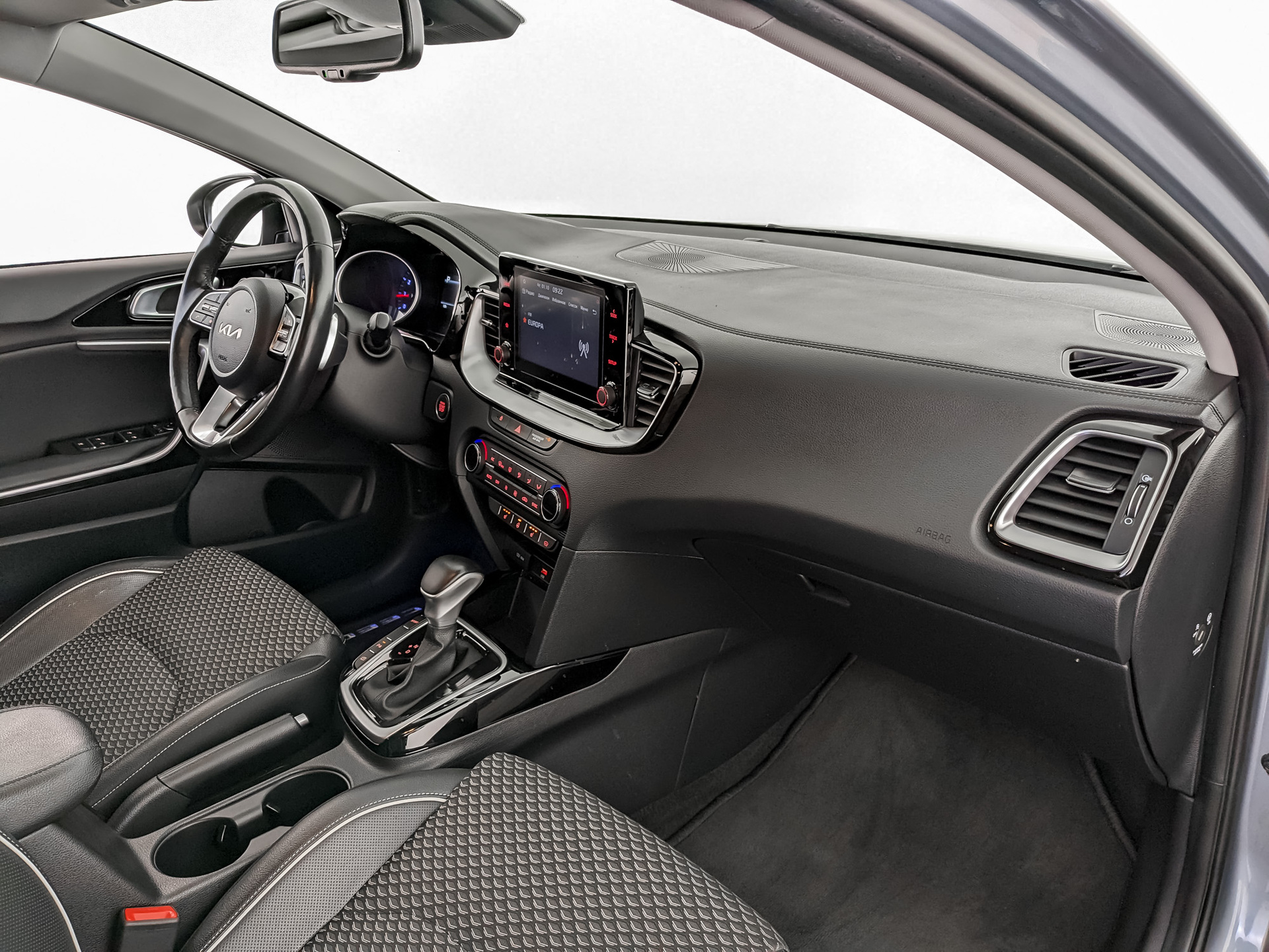 KIA Ceed 1.60 (128 л.с), автомат, 2021, пробег 66 070 км