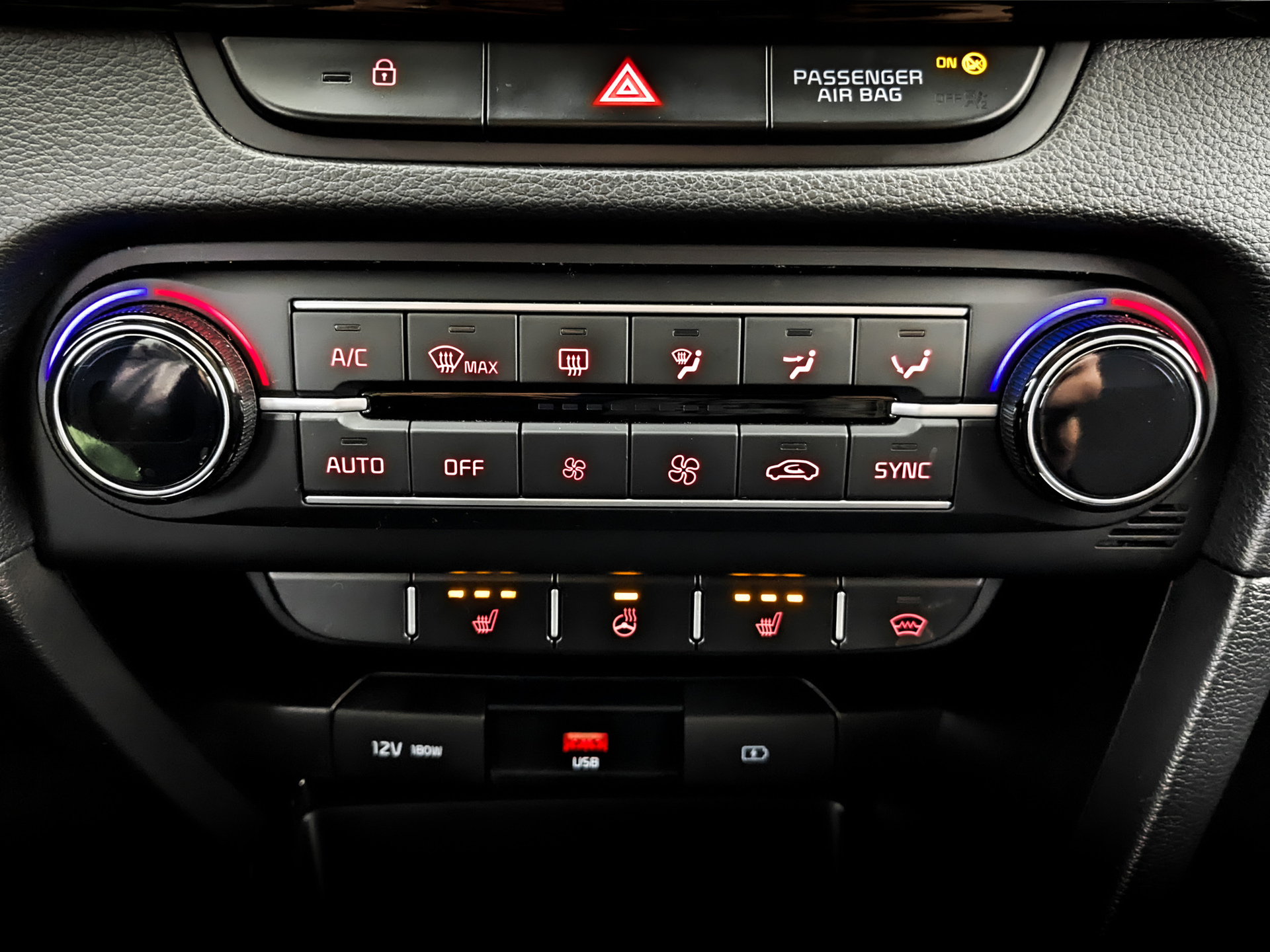 KIA Ceed 1.60 (128 л.с), автомат, 2021, пробег 66 070 км