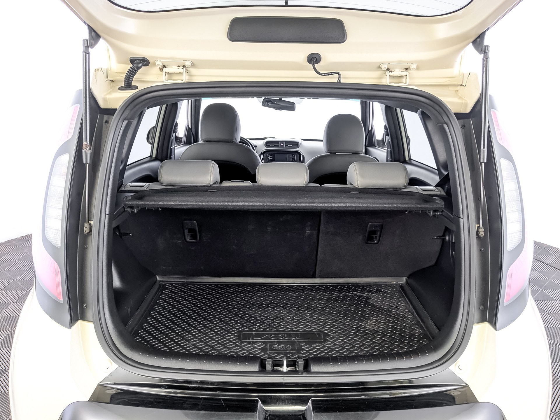 KIA Soul 1.60 (132 л.с), автомат, 2016, пробег 148 352 км