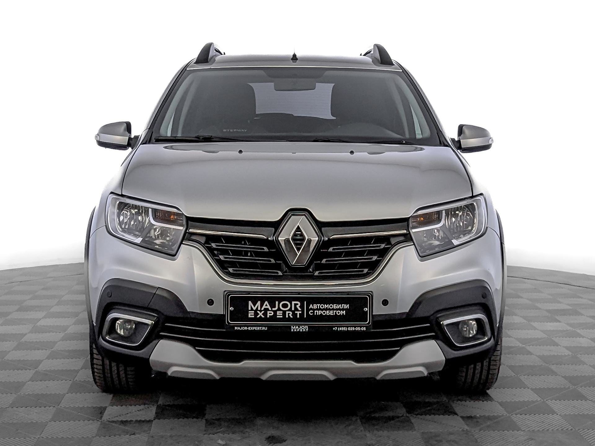 RENAULT Sandero 1.60 (102 л.с), автомат, 2021, пробег 107 636 км