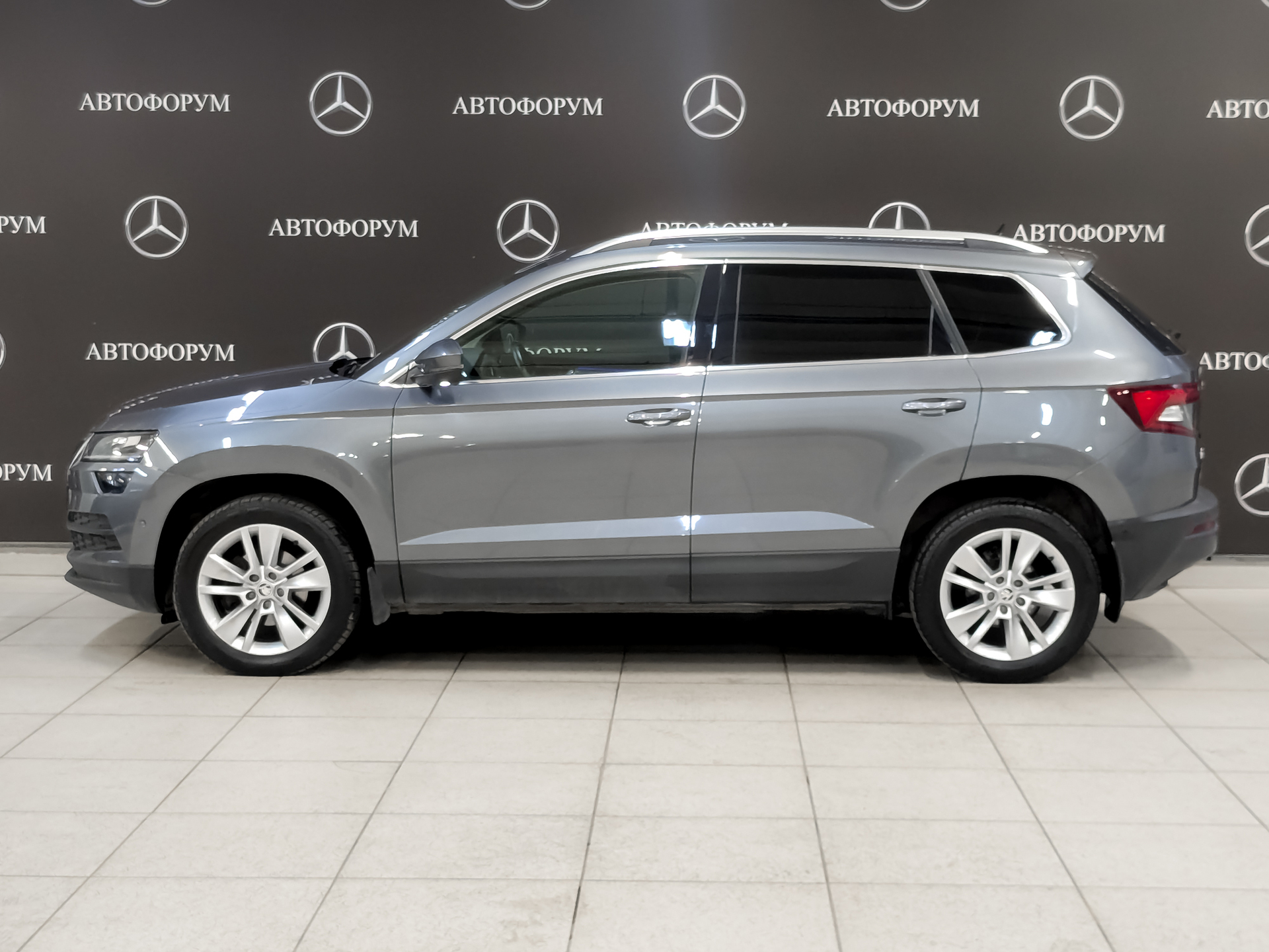 SKODA Karoq 1.40 (150 л.с), автомат, 2021, пробег 45 000 км