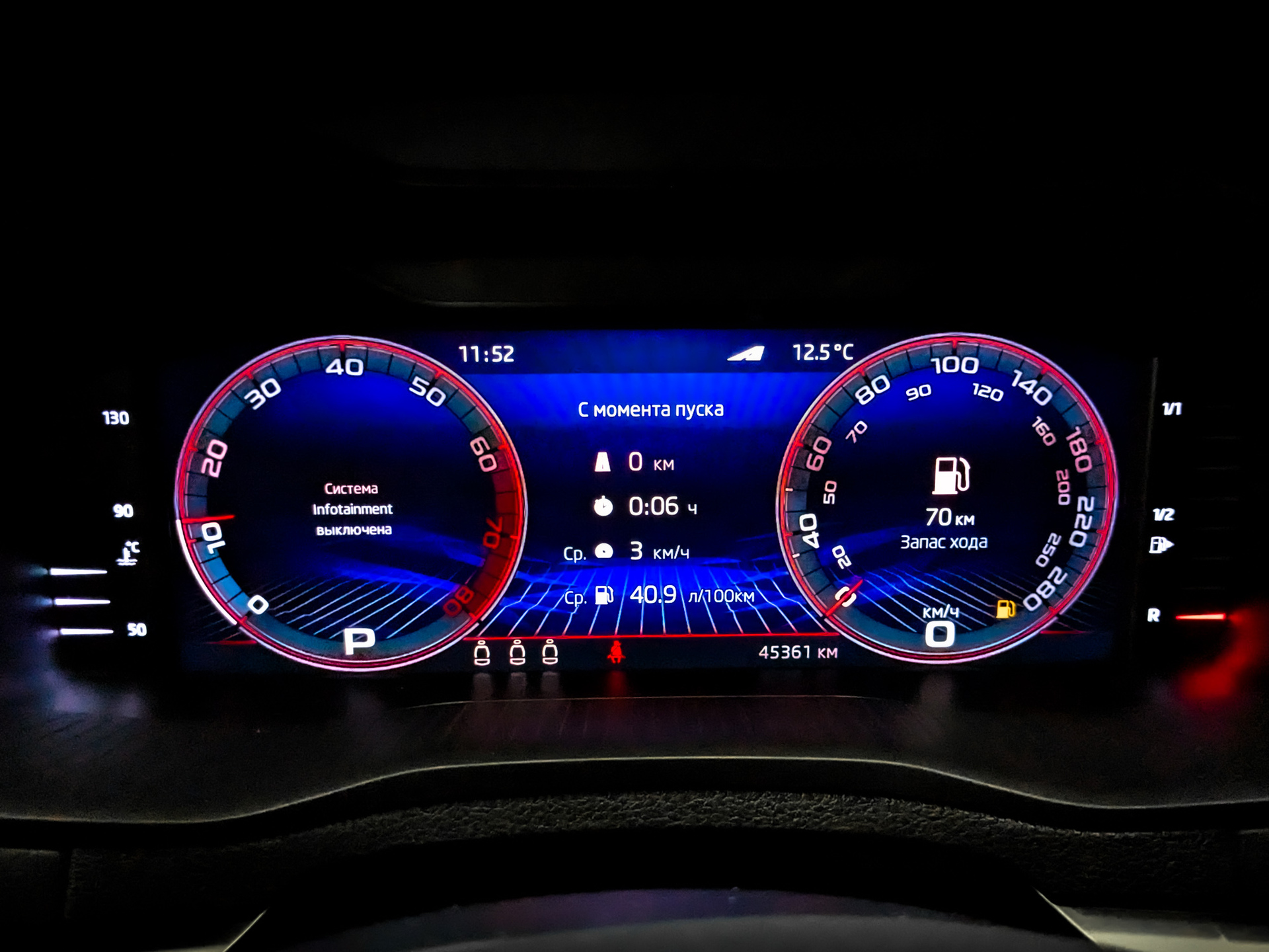 SKODA Karoq 1.40 (150 л.с), автомат, 2021, пробег 45 000 км
