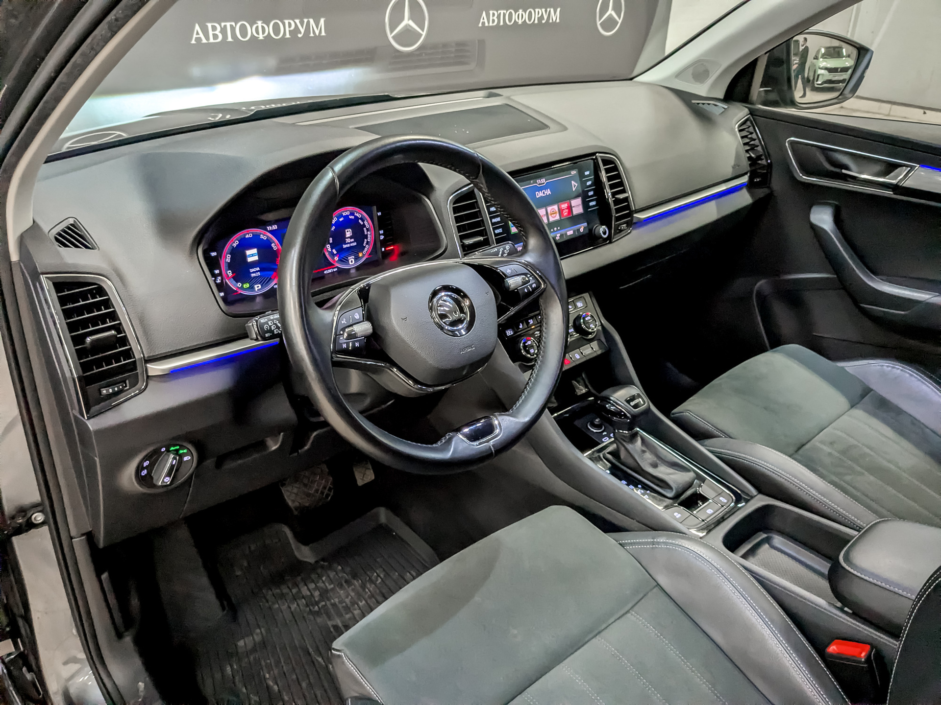 SKODA Karoq 1.40 (150 л.с), автомат, 2021, пробег 45 000 км
