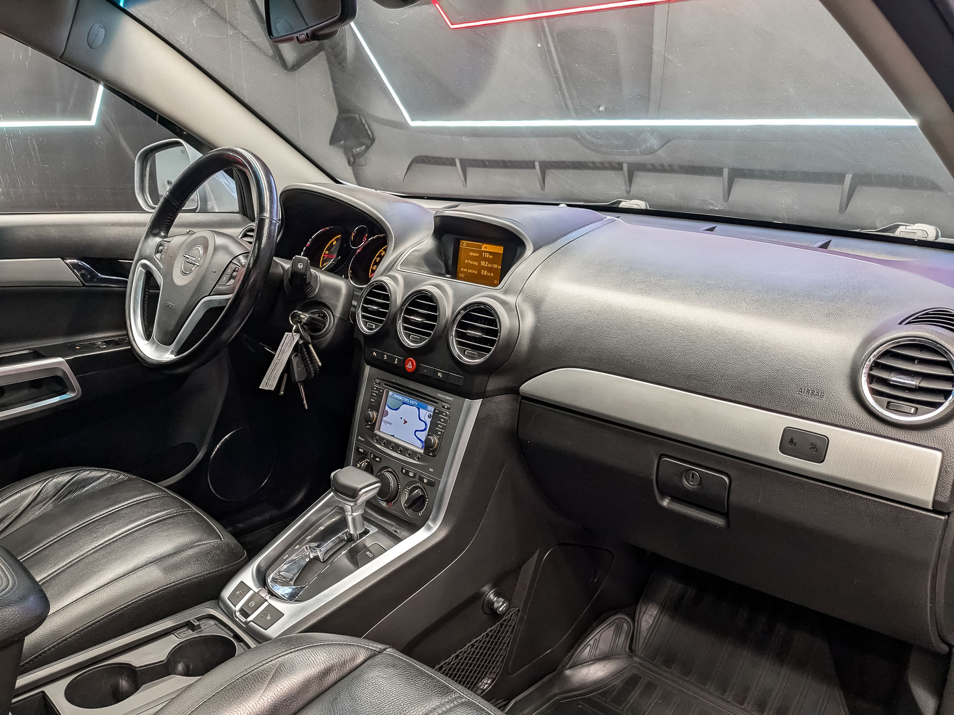 OPEL Antara 2.20 (184 л.с), автомат, 2013, пробег 149 400 км