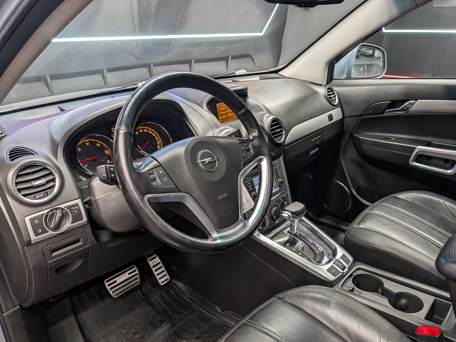 OPEL Antara 2.20 (184 л.с), автомат, 2013, пробег 149 400 км