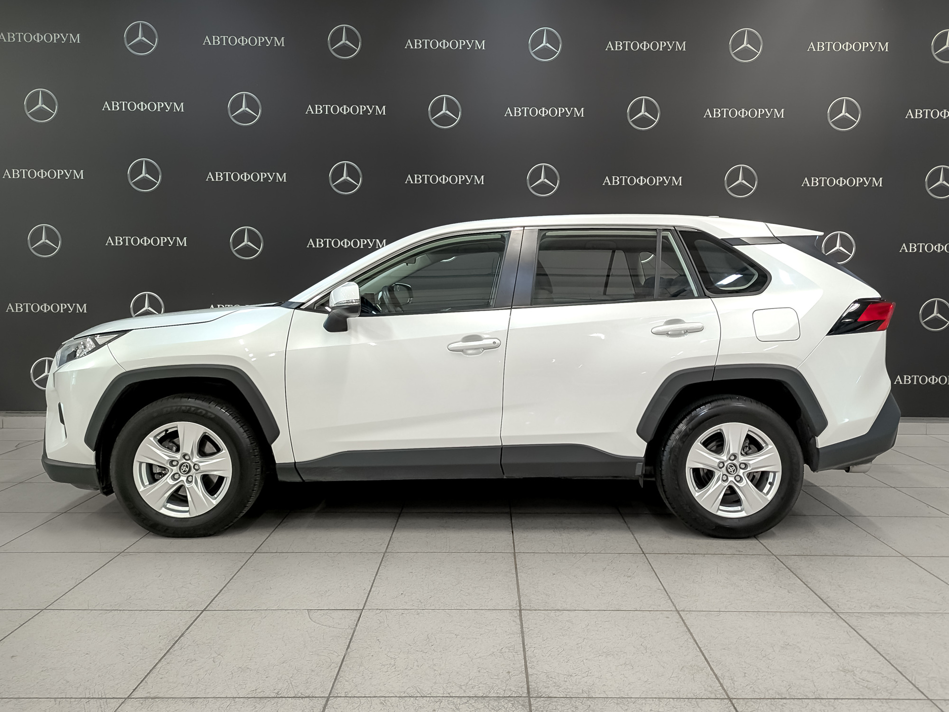 TOYOTA Rav-4 2.00 (171 л.с), автомат, 2025, пробег 38 652 км