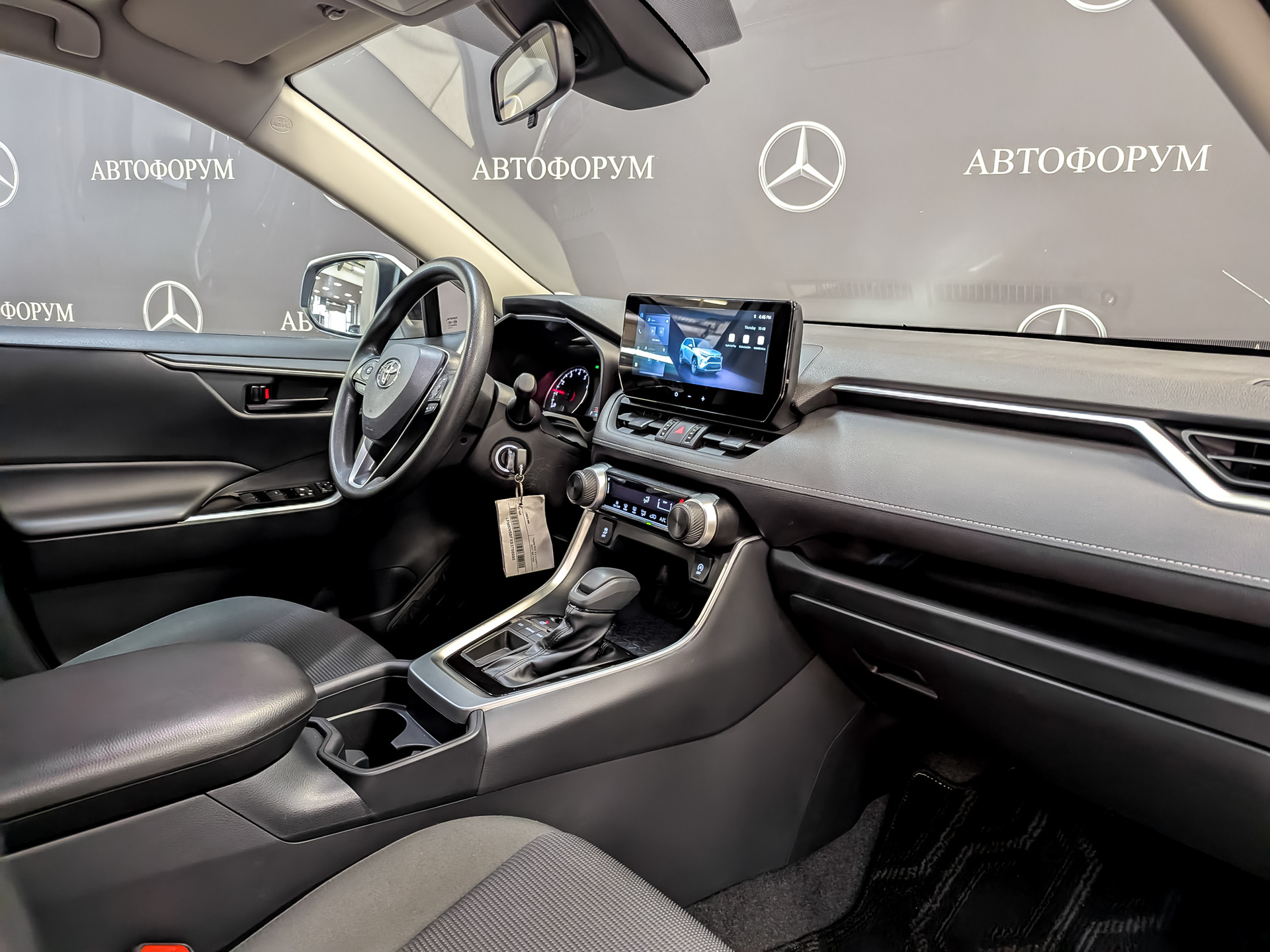 TOYOTA Rav-4 2.00 (171 л.с), автомат, 2025, пробег 38 652 км