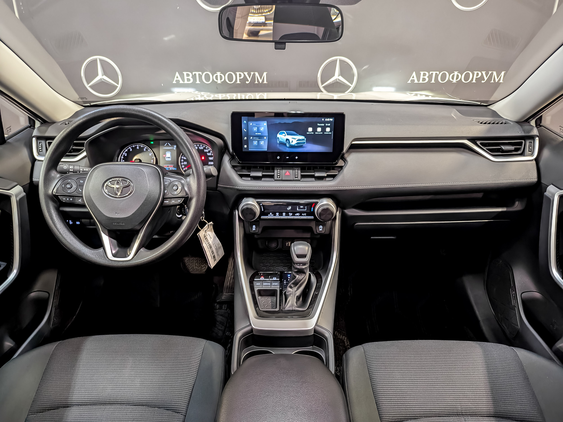 TOYOTA Rav-4 2.00 (171 л.с), автомат, 2025, пробег 38 652 км