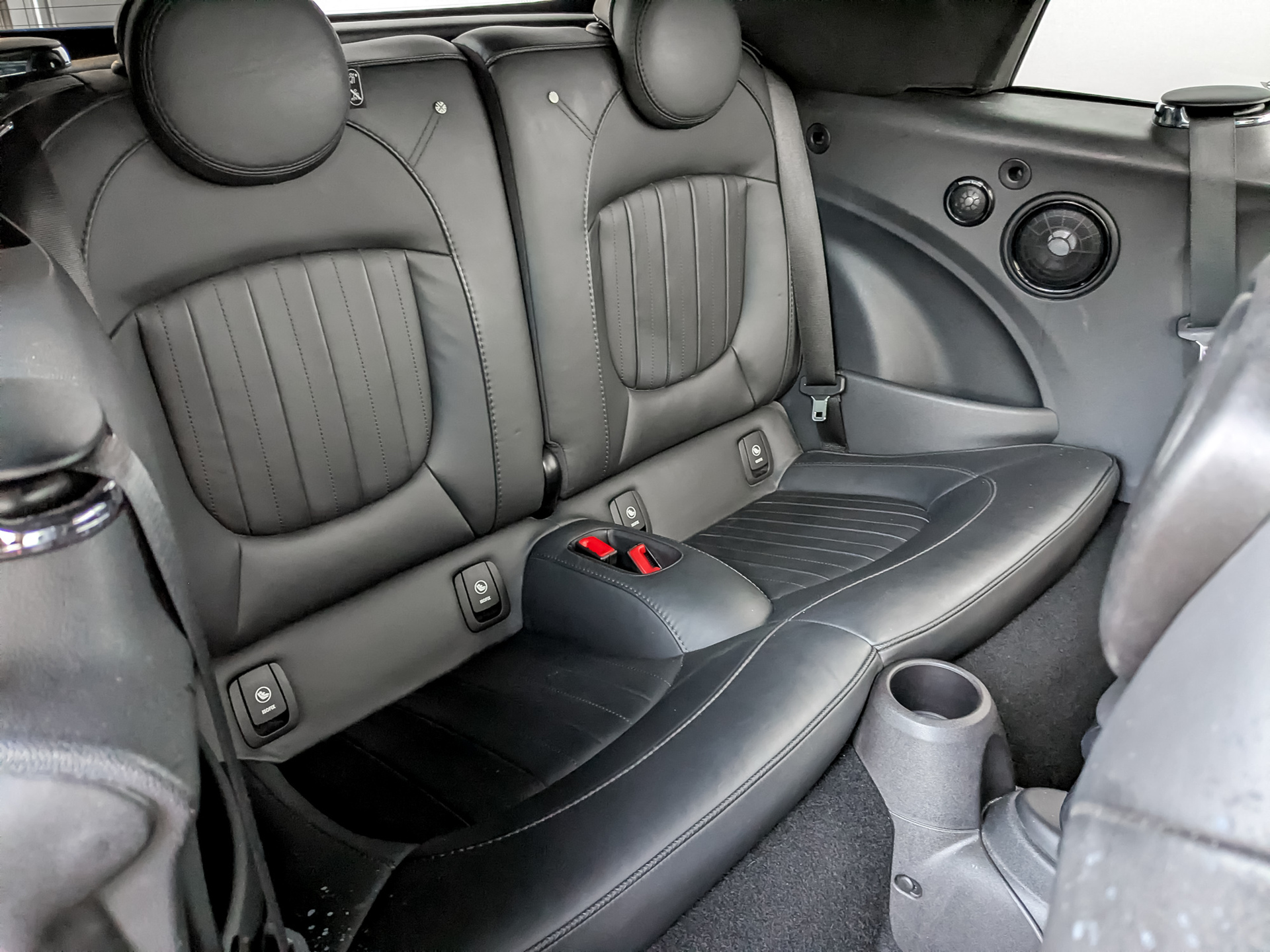 MINI Cabrio 2.00 (192 л.с), автомат, 2022, пробег 48 277 км