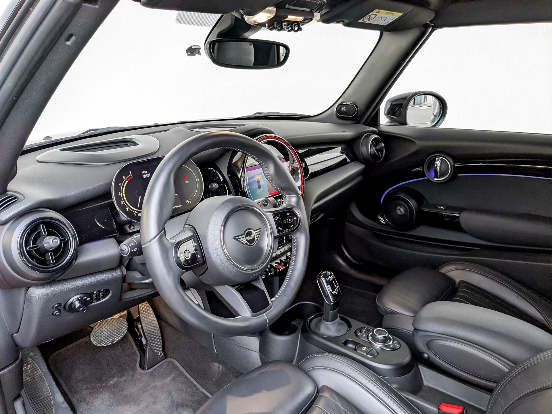 MINI Cabrio 2.00 (192 л.с), автомат, 2022, пробег 48 277 км
