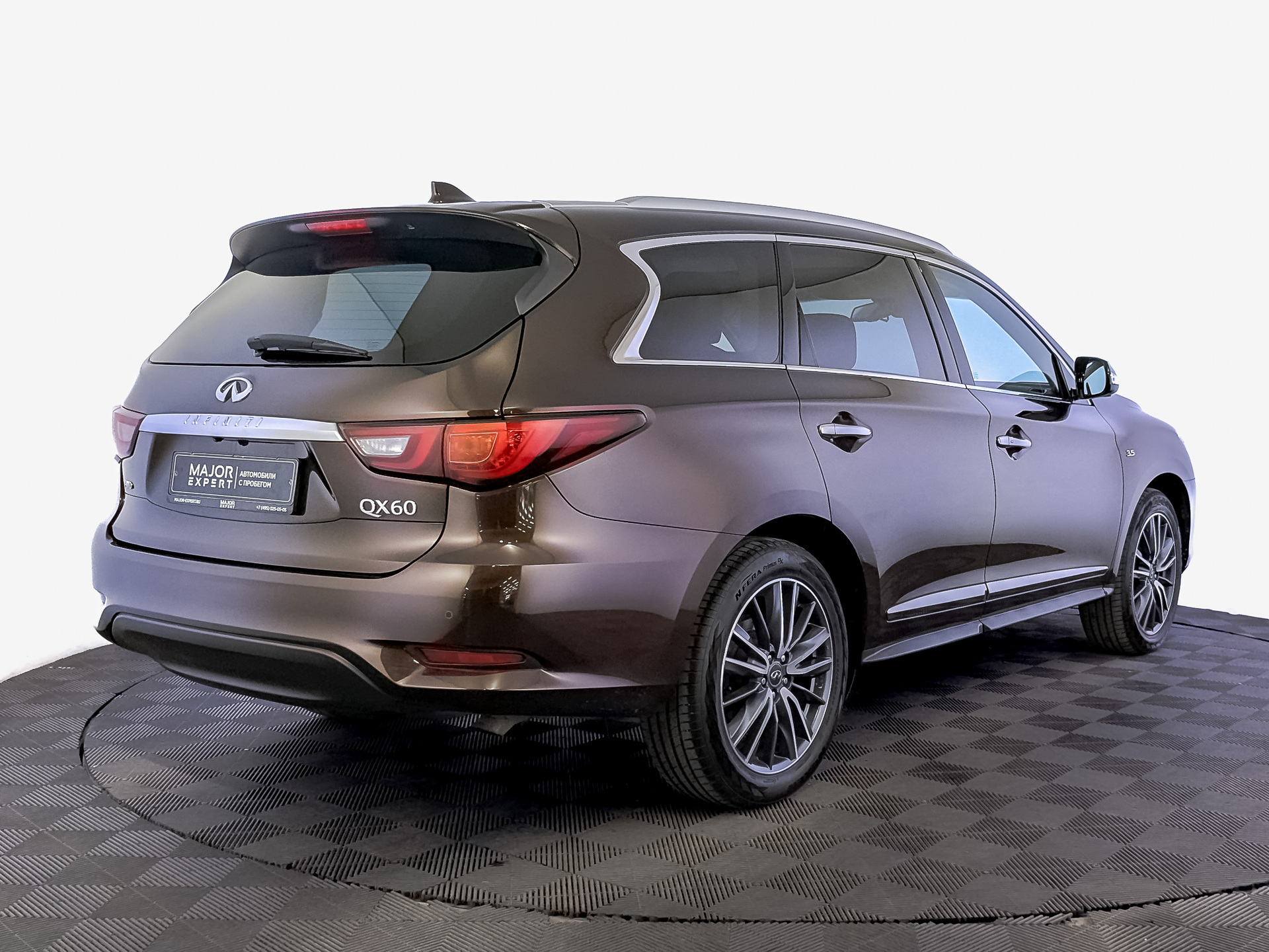 INFINITI QX60 3.50 (283 л.с), автомат, 2019, пробег 102 694 км