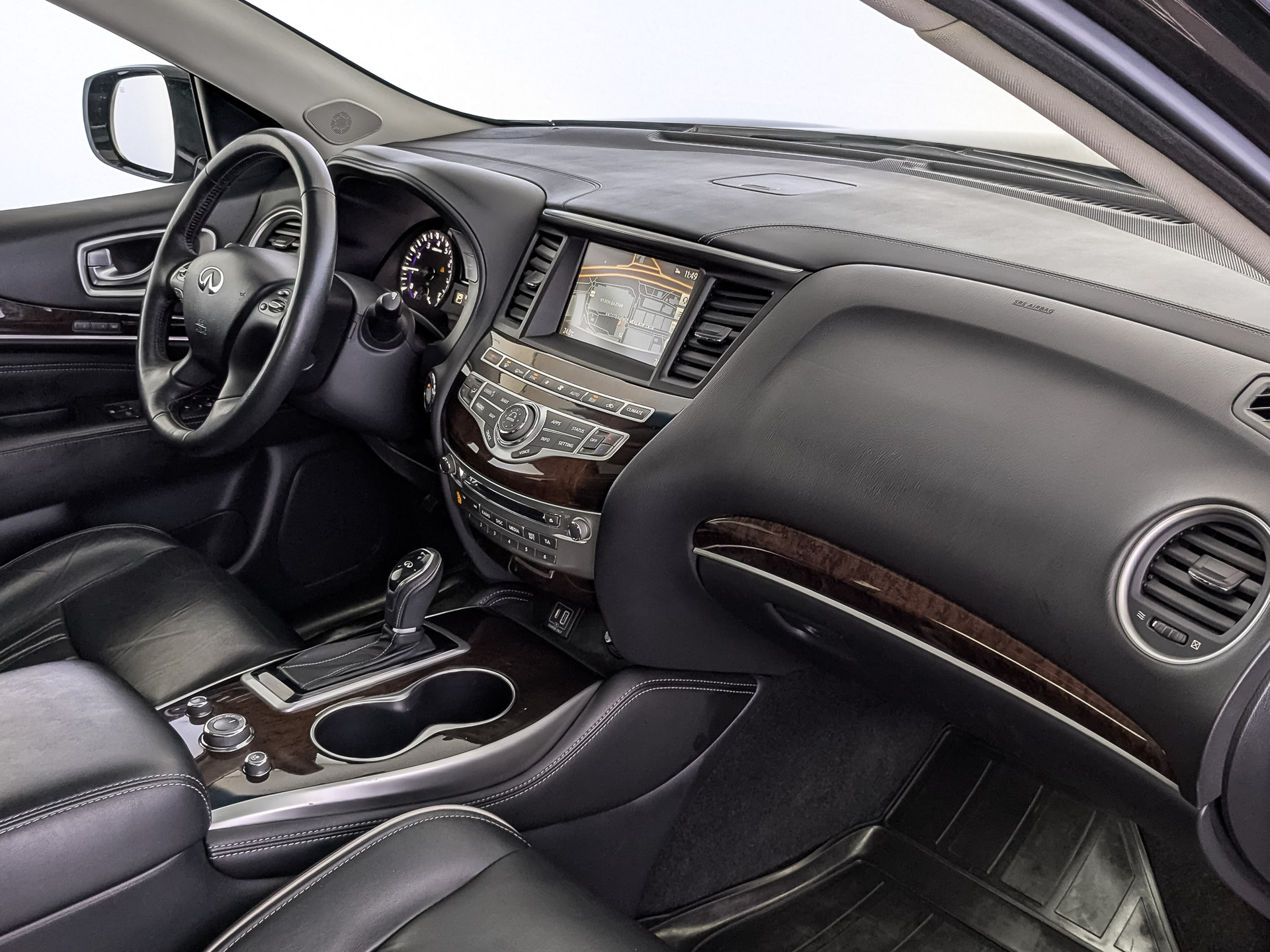 INFINITI QX60 3.50 (283 л.с), автомат, 2019, пробег 102 694 км