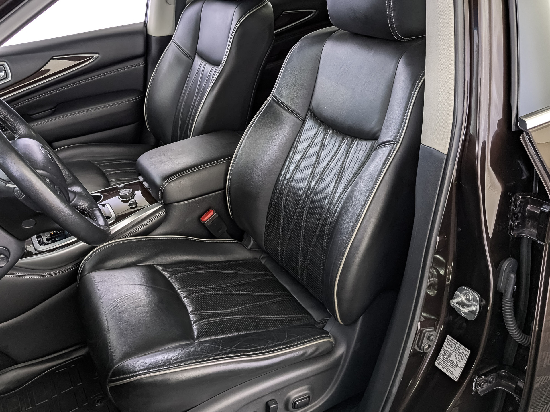 INFINITI QX60 3.50 (283 л.с), автомат, 2019, пробег 102 694 км