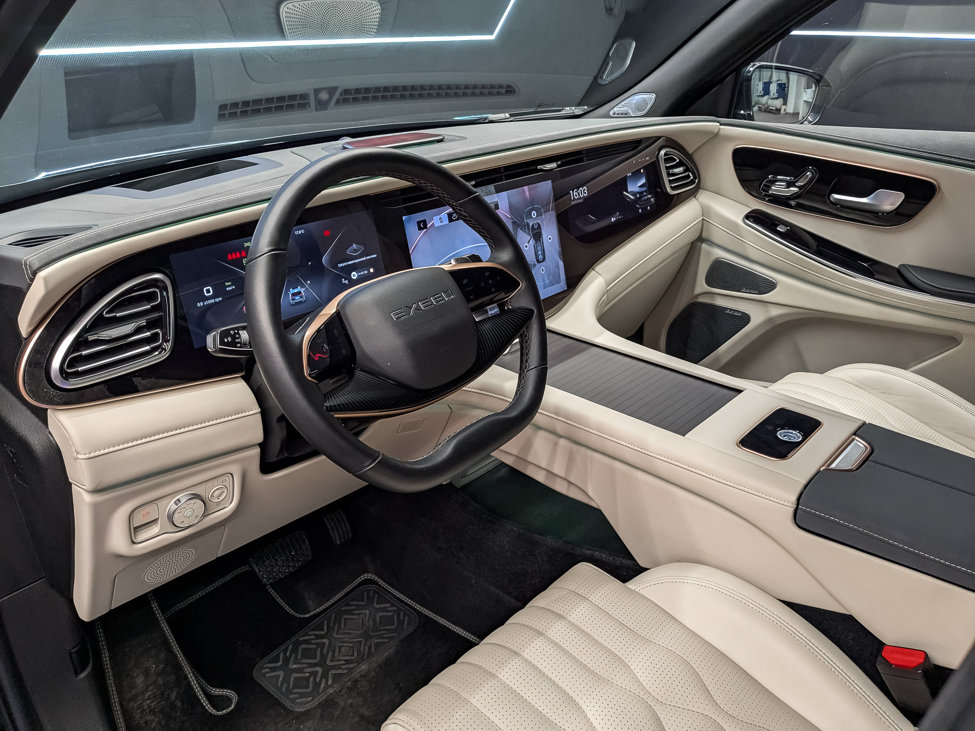 EXEED VX 2.00 (249 л.с), автомат, 2023, пробег 33 573 км