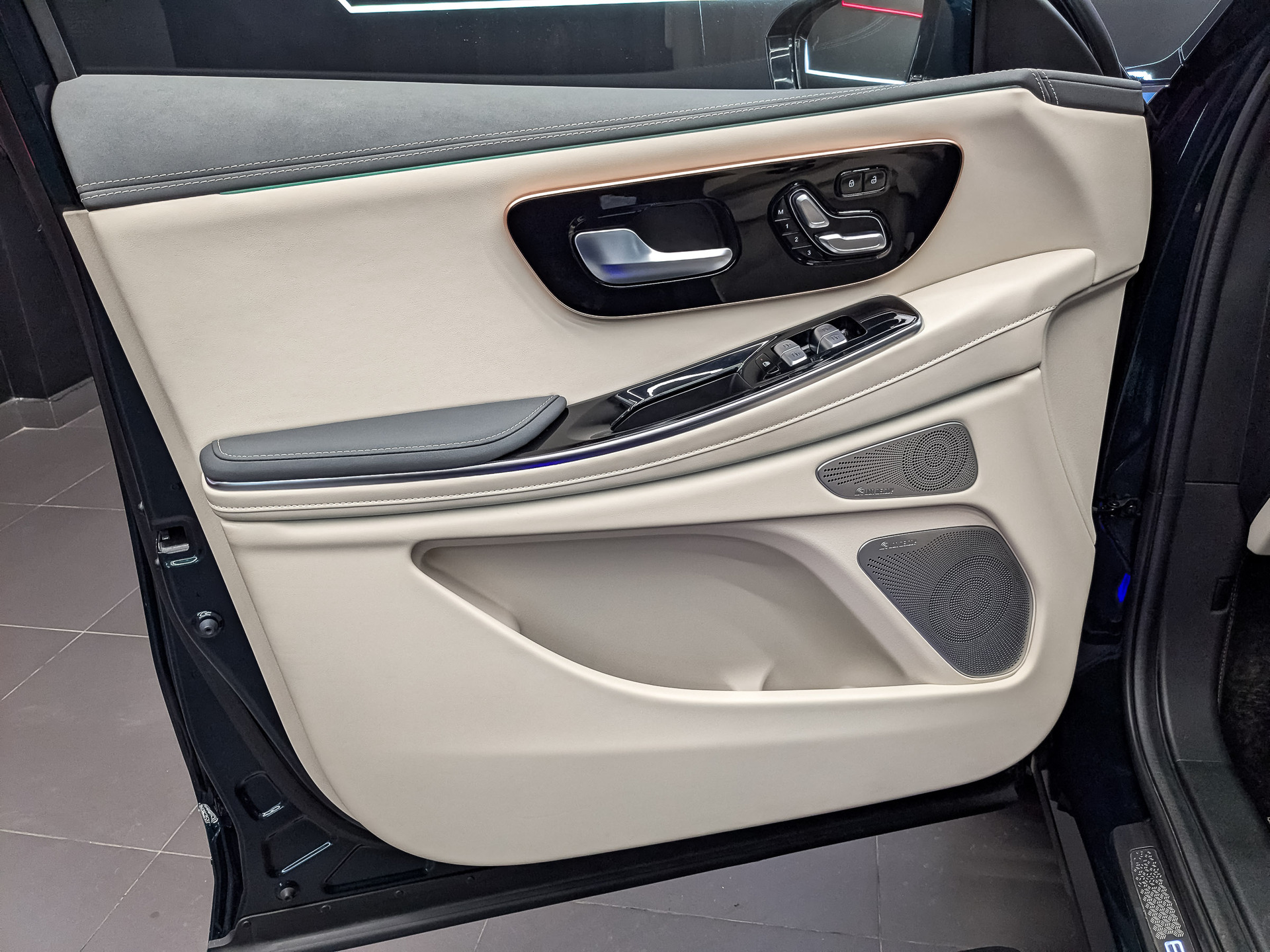 EXEED VX 2.00 (249 л.с), автомат, 2023, пробег 33 573 км