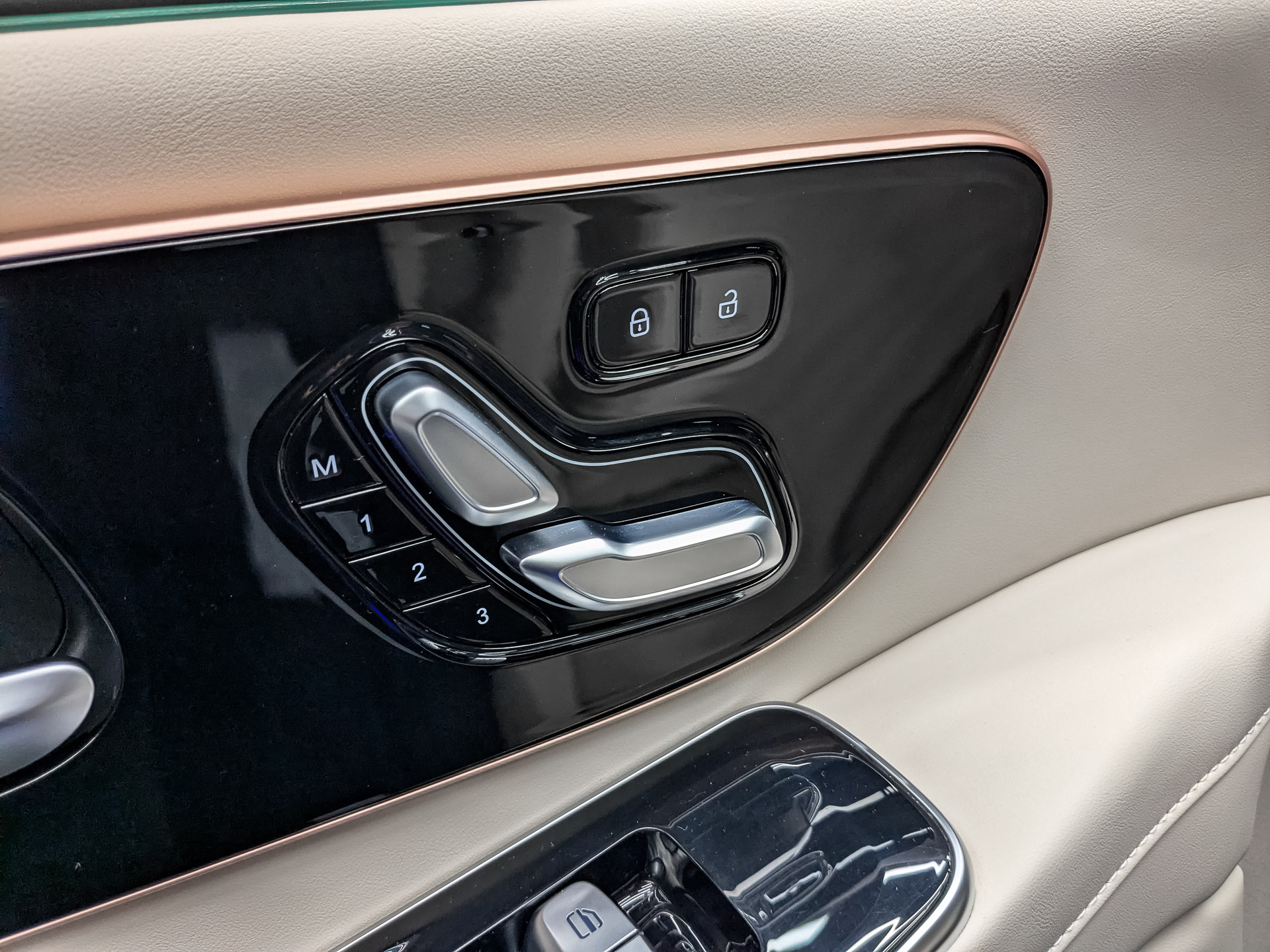 EXEED VX 2.00 (249 л.с), автомат, 2023, пробег 33 573 км