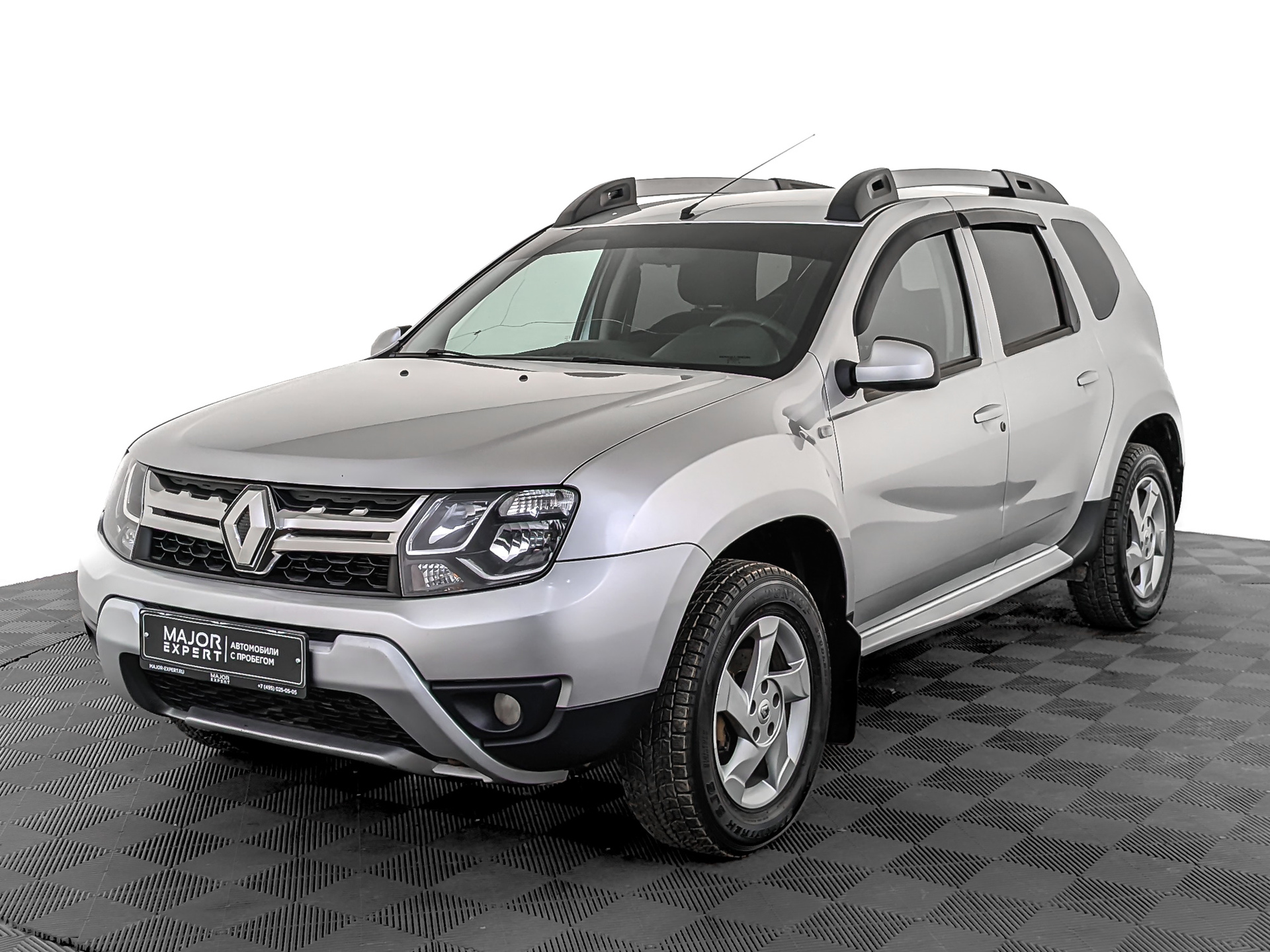 RENAULT Duster 1.60 (114 л.с), механическая, 2017, пробег 87 399 км