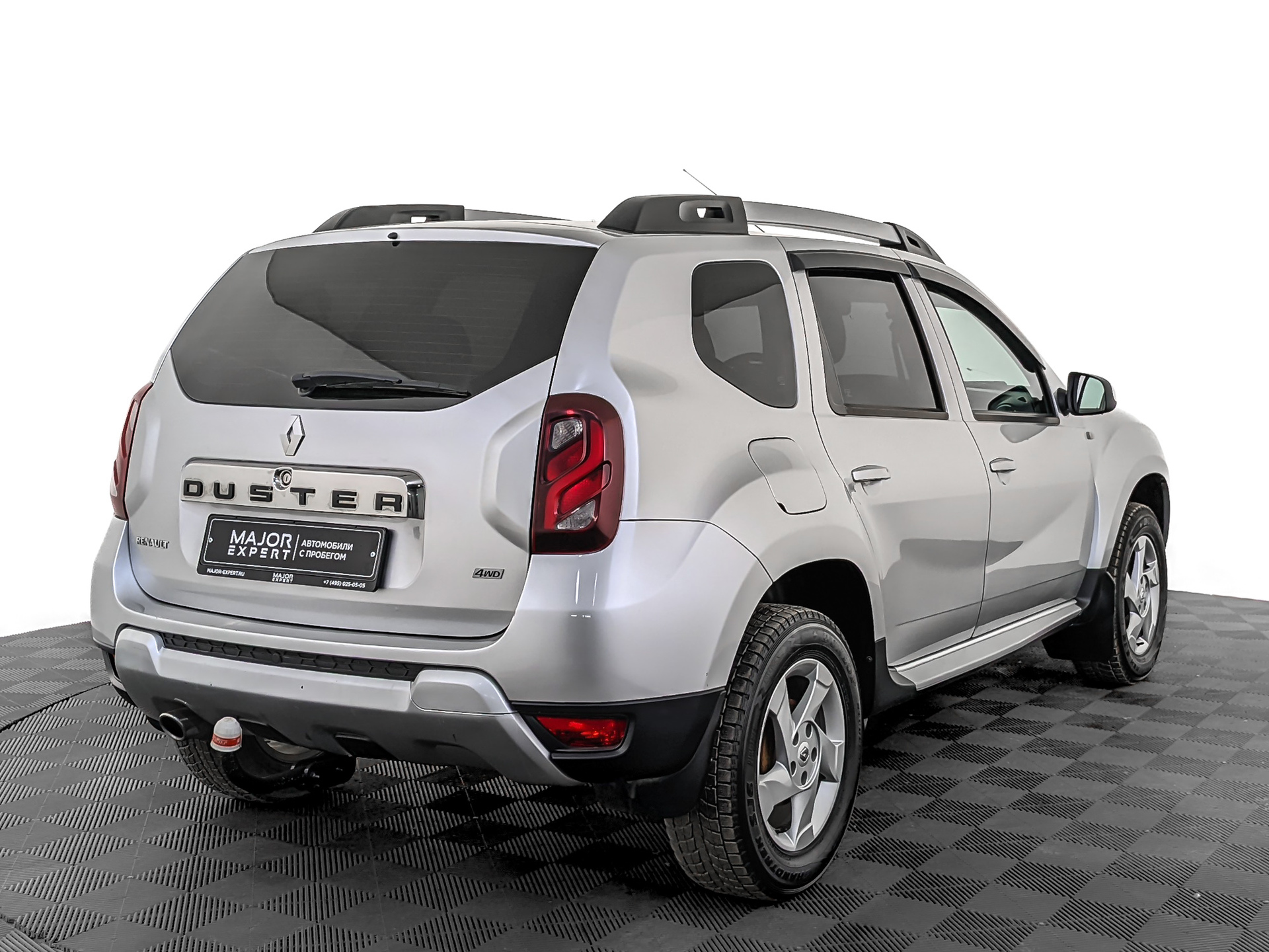 RENAULT Duster 1.60 (114 л.с), механическая, 2017, пробег 87 399 км