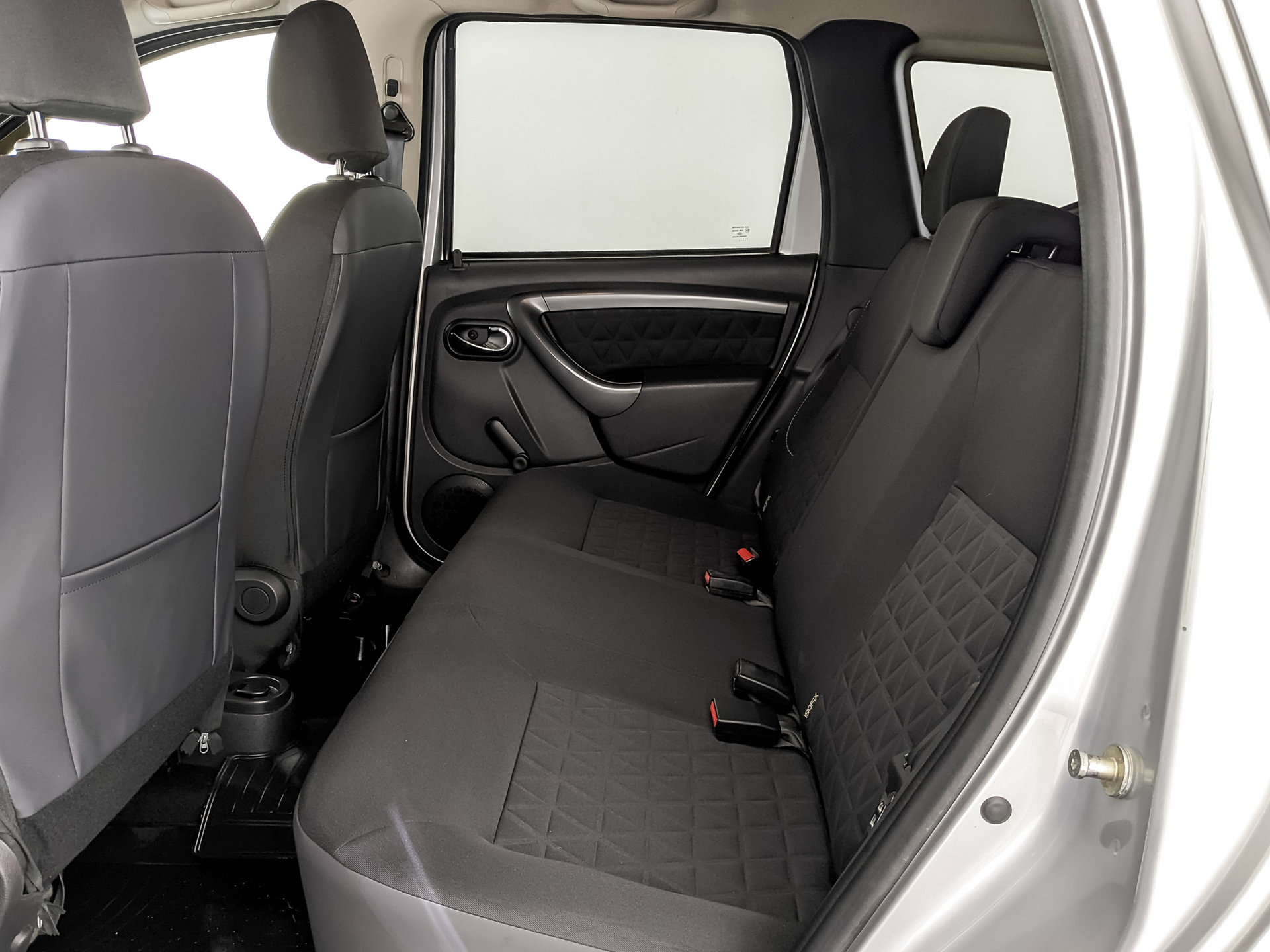 RENAULT Duster 1.60 (114 л.с), механическая, 2017, пробег 87 399 км