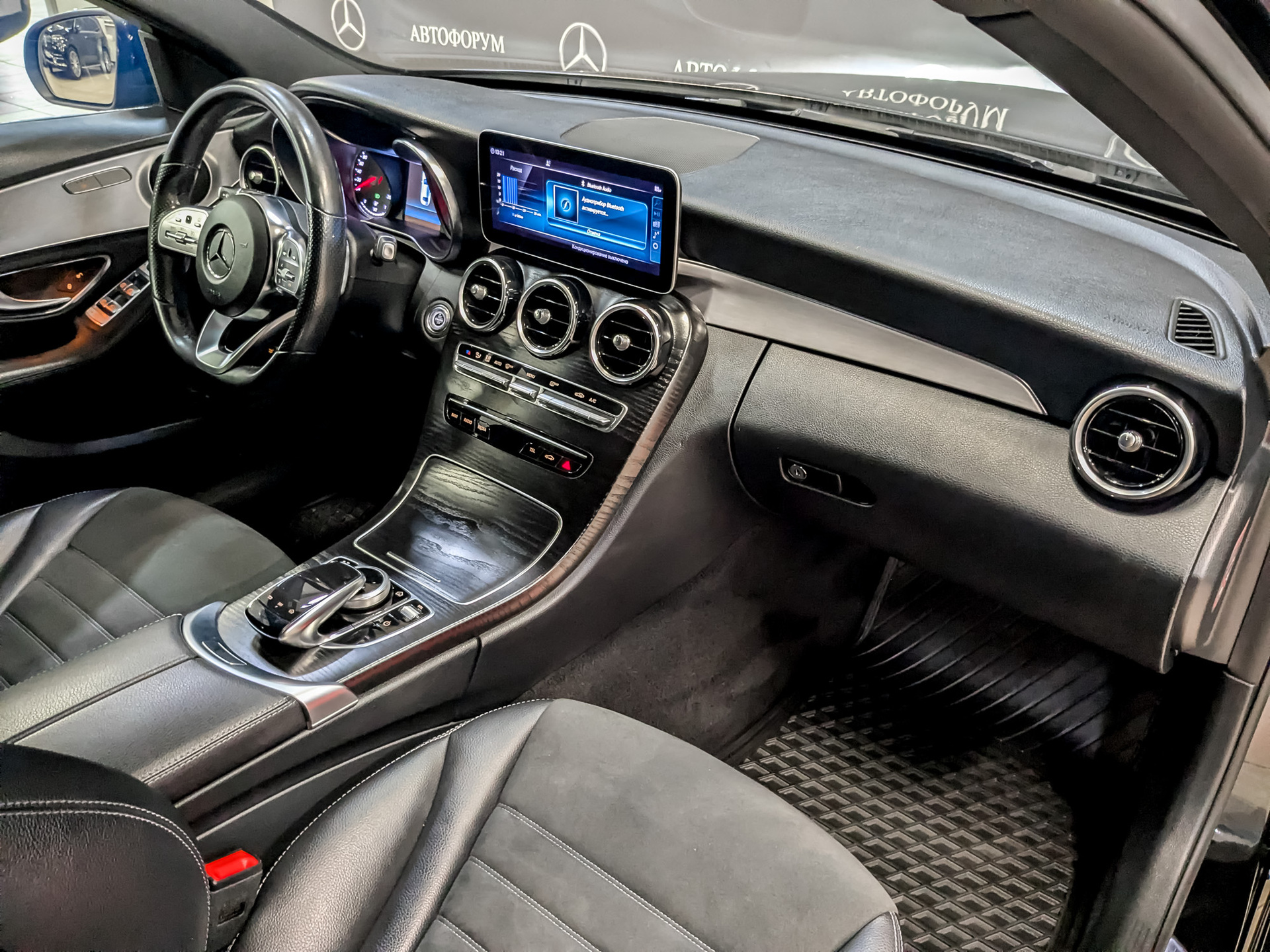 MERCEDES-BENZ C-Класс 1.60 (150 л.с), автомат, 2019, пробег 127 233 км