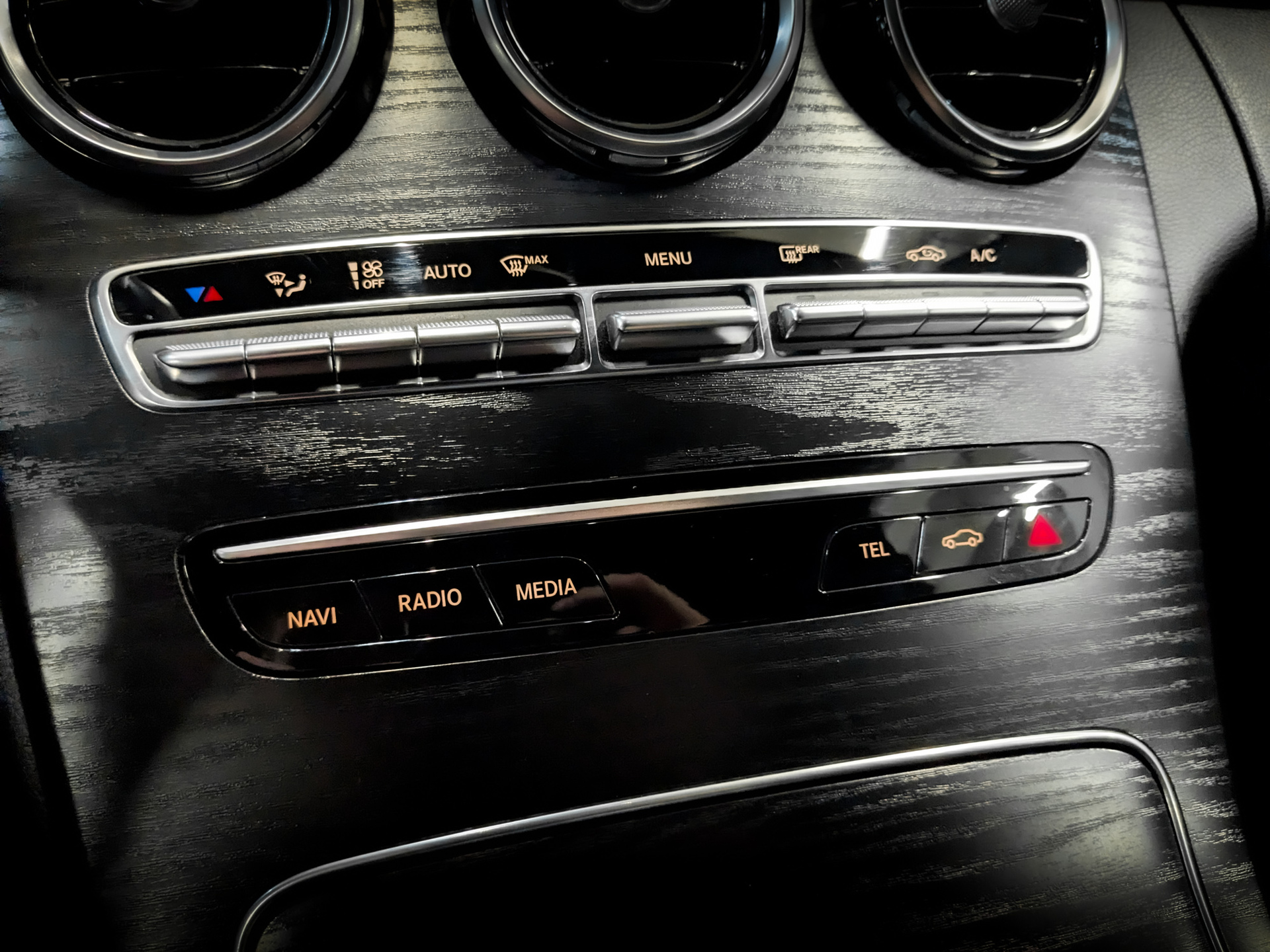 MERCEDES-BENZ C-Класс 1.60 (150 л.с), автомат, 2019, пробег 127 233 км
