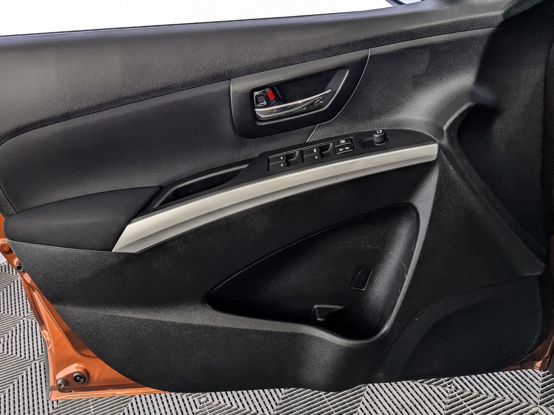 SUZUKI SX4 1.60 (117 л.с), автомат, 2018, пробег 149 719 км