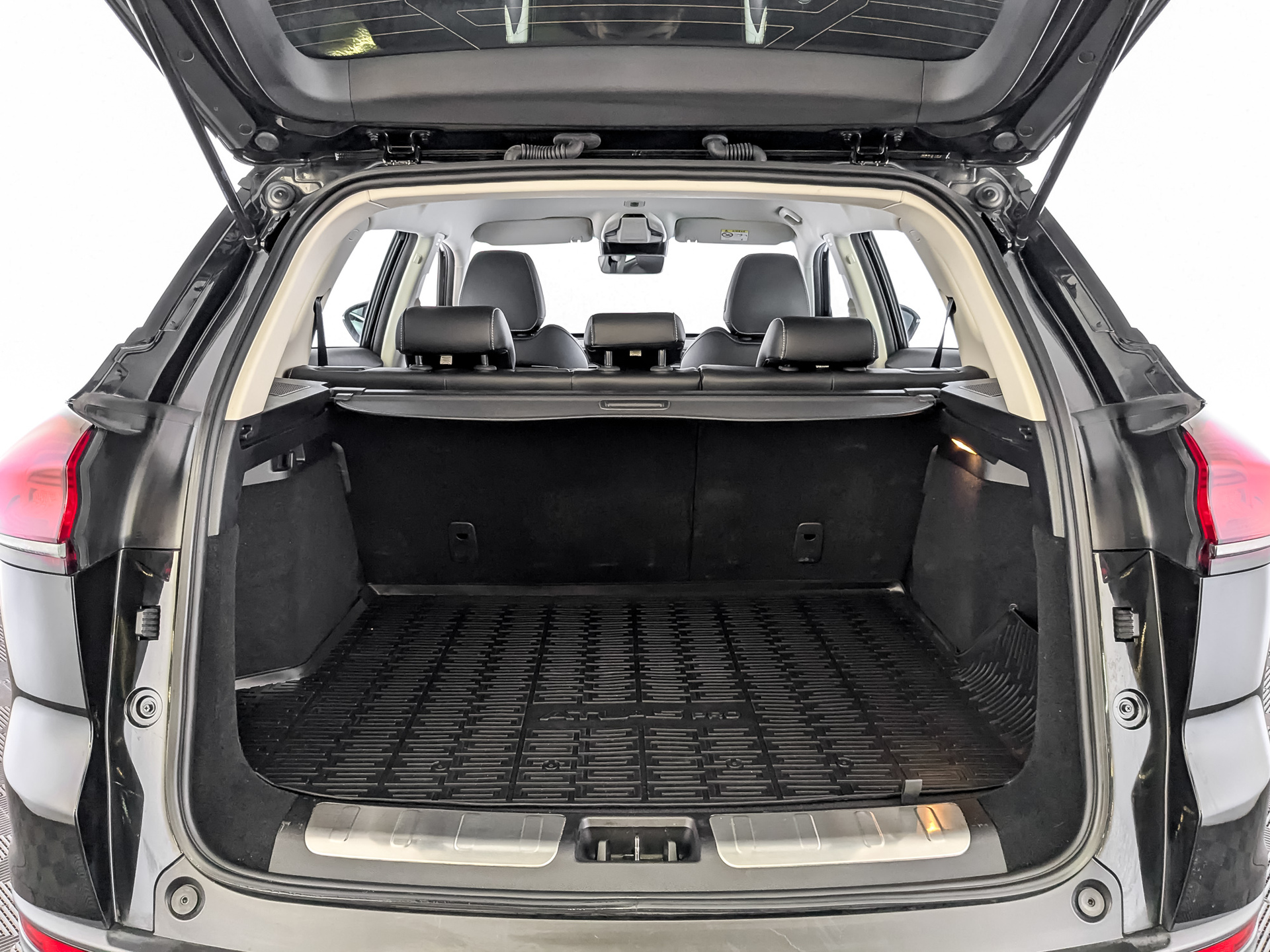 GEELY Atlas Pro 1.50 (177 л.с), автомат, 2023, пробег 22 127 км