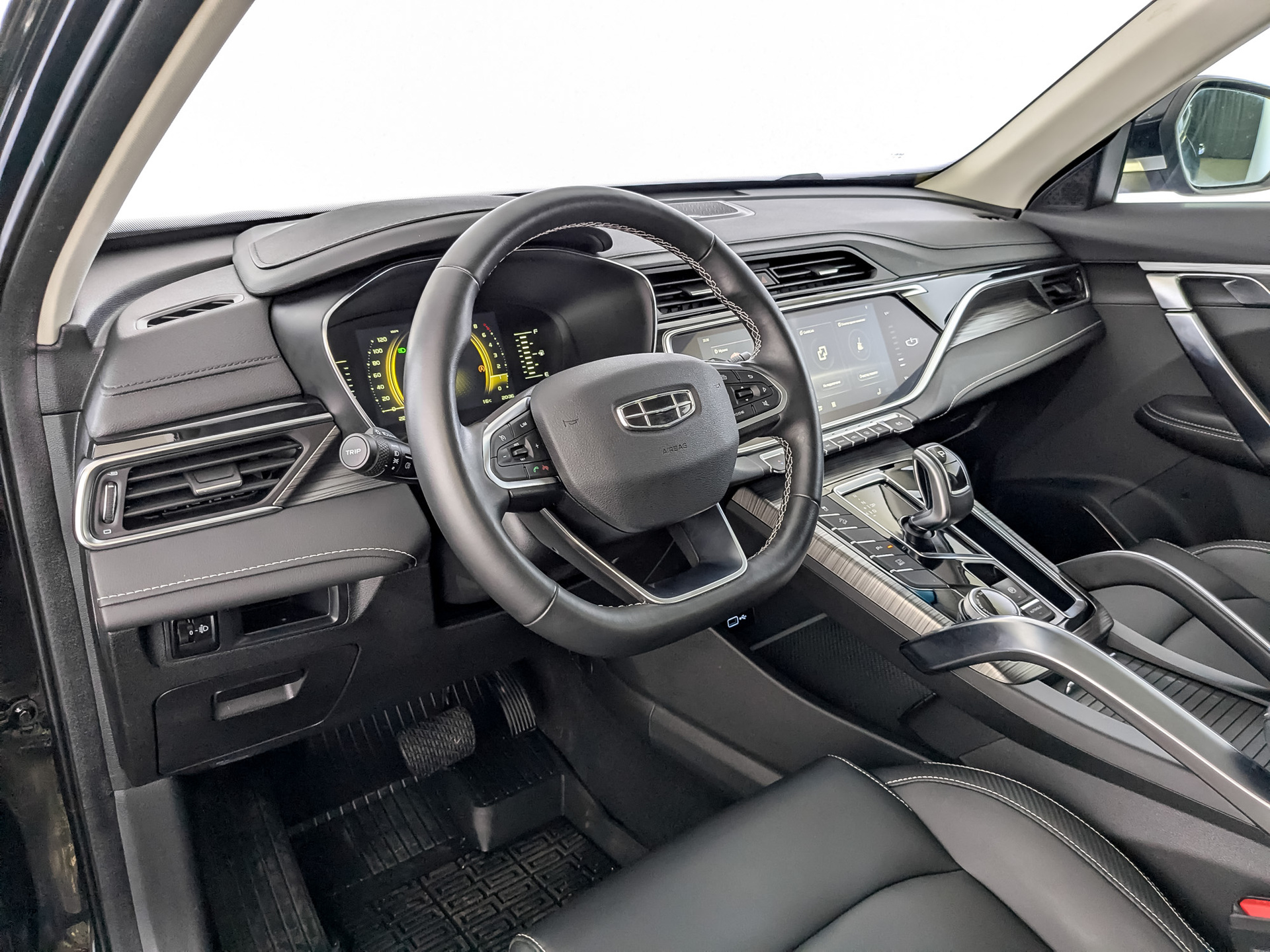 GEELY Atlas Pro 1.50 (177 л.с), автомат, 2023, пробег 22 127 км