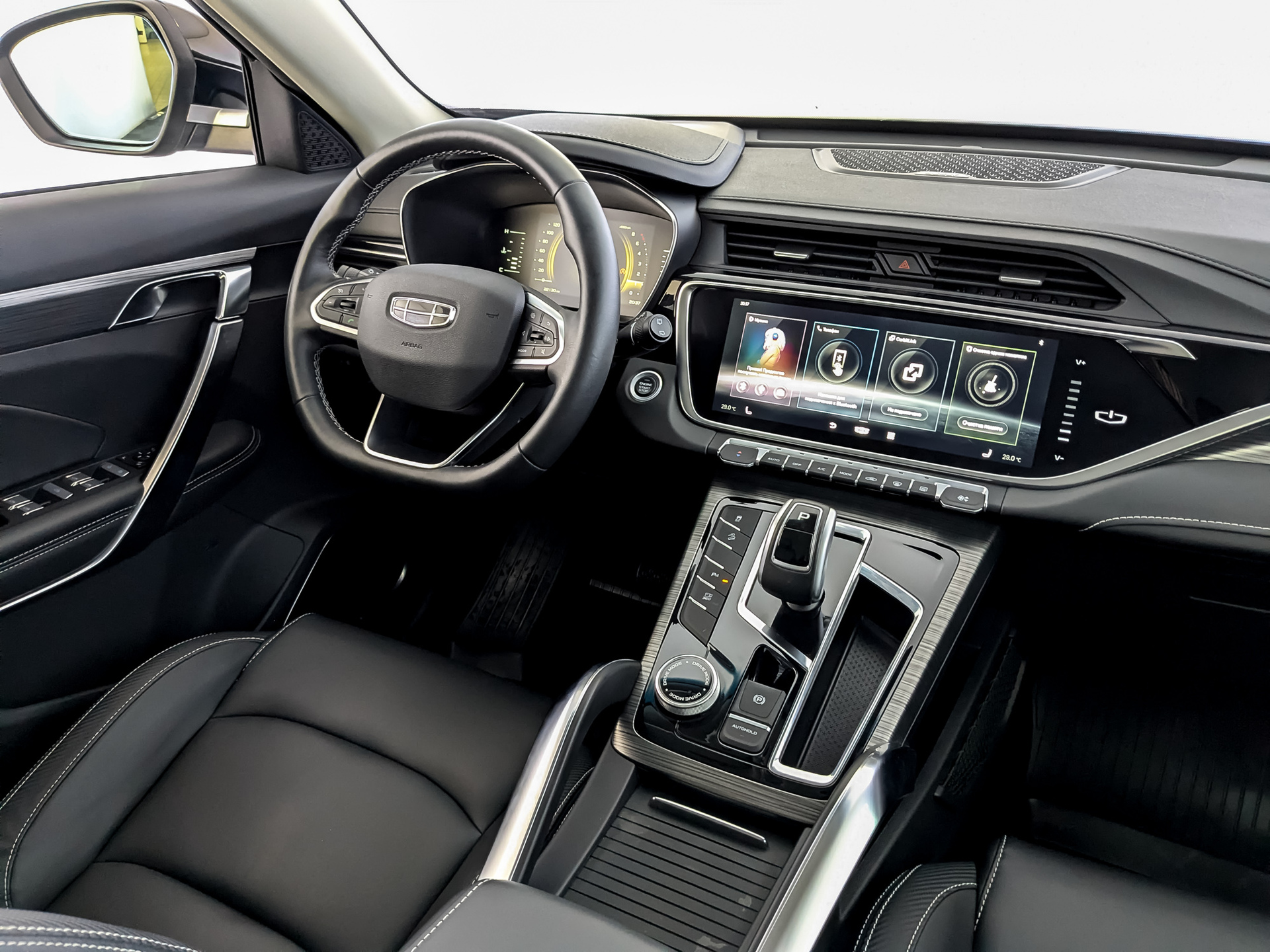 GEELY Atlas Pro 1.50 (177 л.с), автомат, 2023, пробег 22 127 км