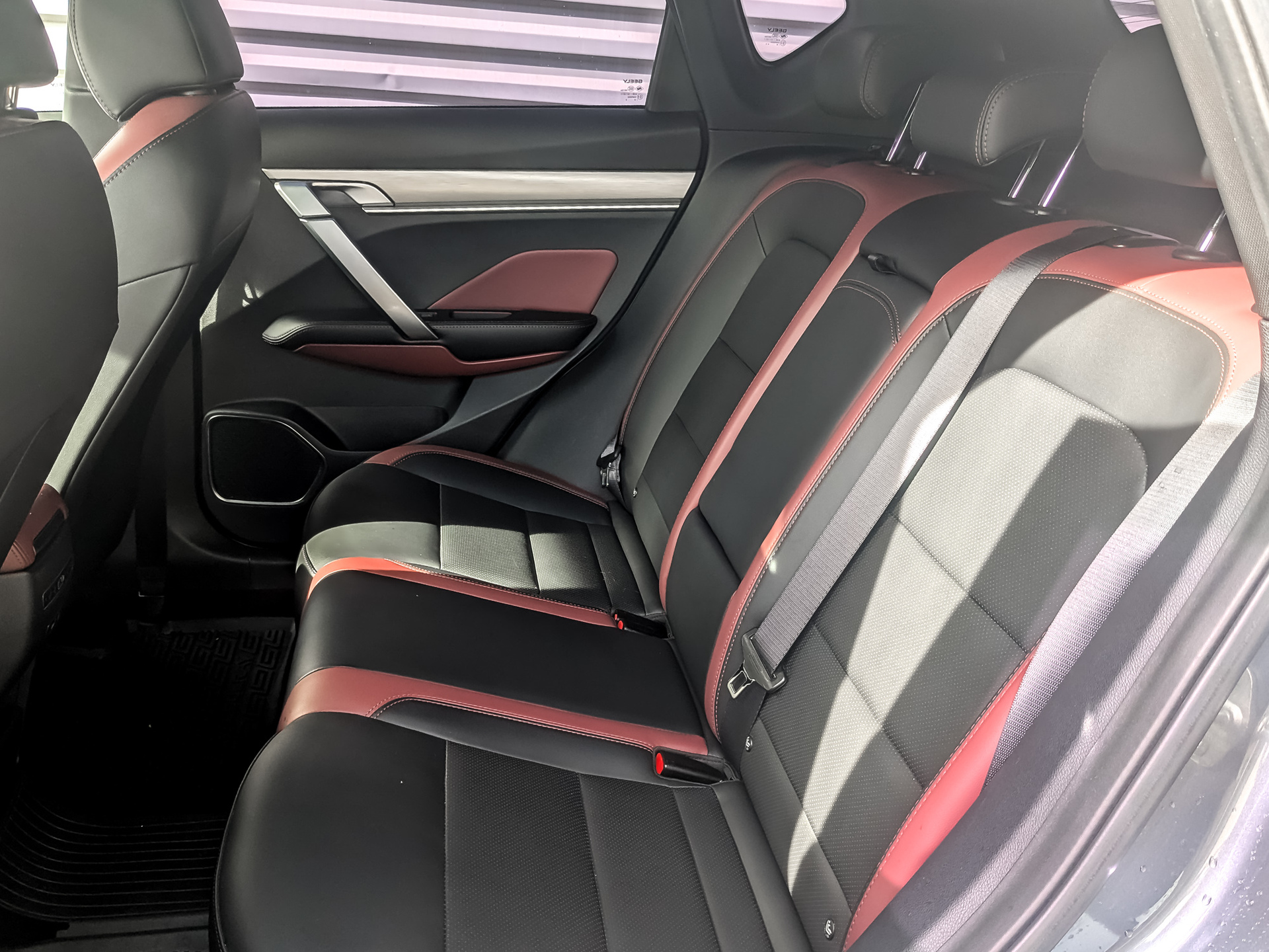 GEELY Coolray 1.50 (149 л.с), автомат, 2021, пробег 92 755 км