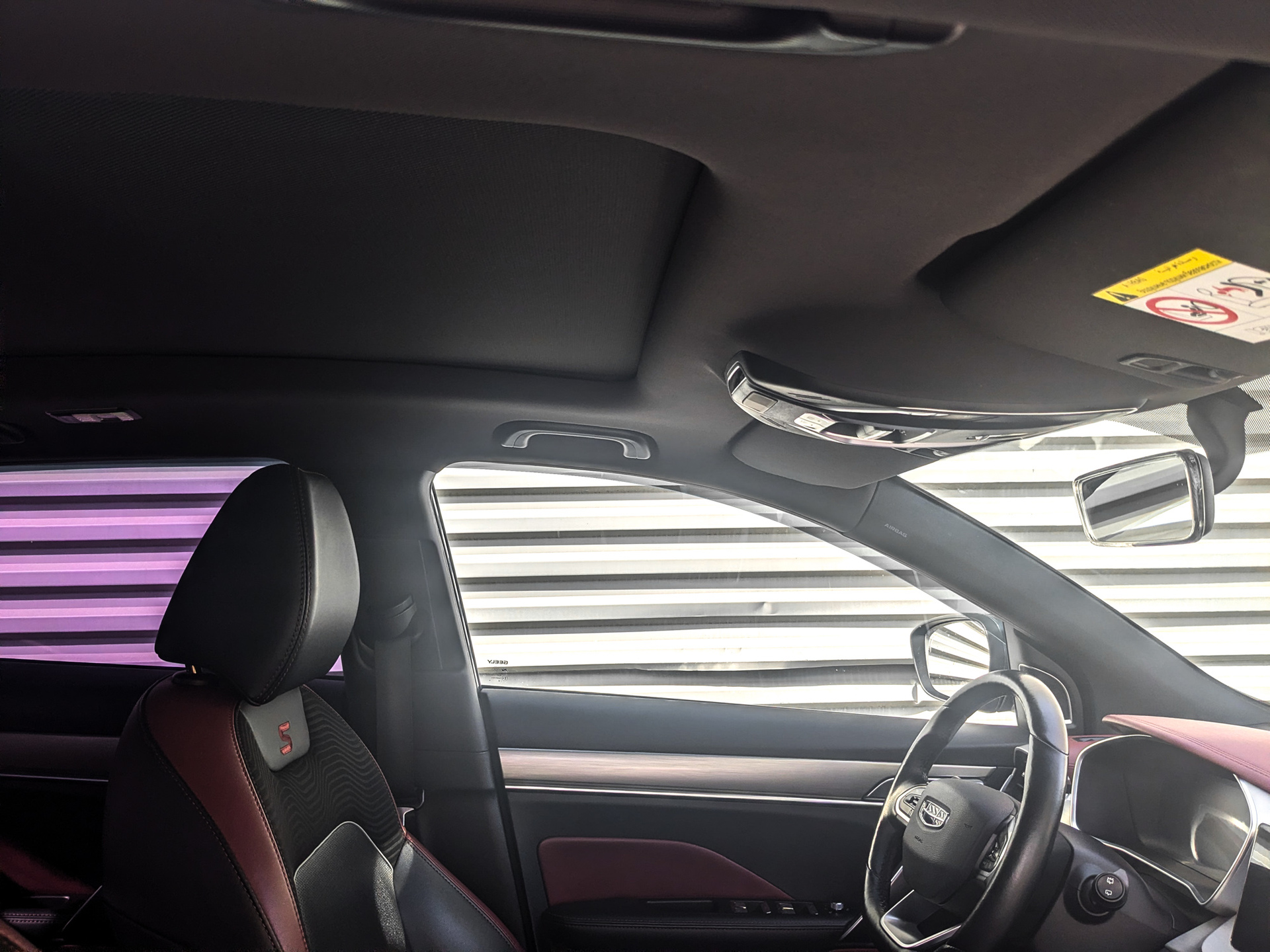 GEELY Coolray 1.50 (149 л.с), автомат, 2021, пробег 92 755 км