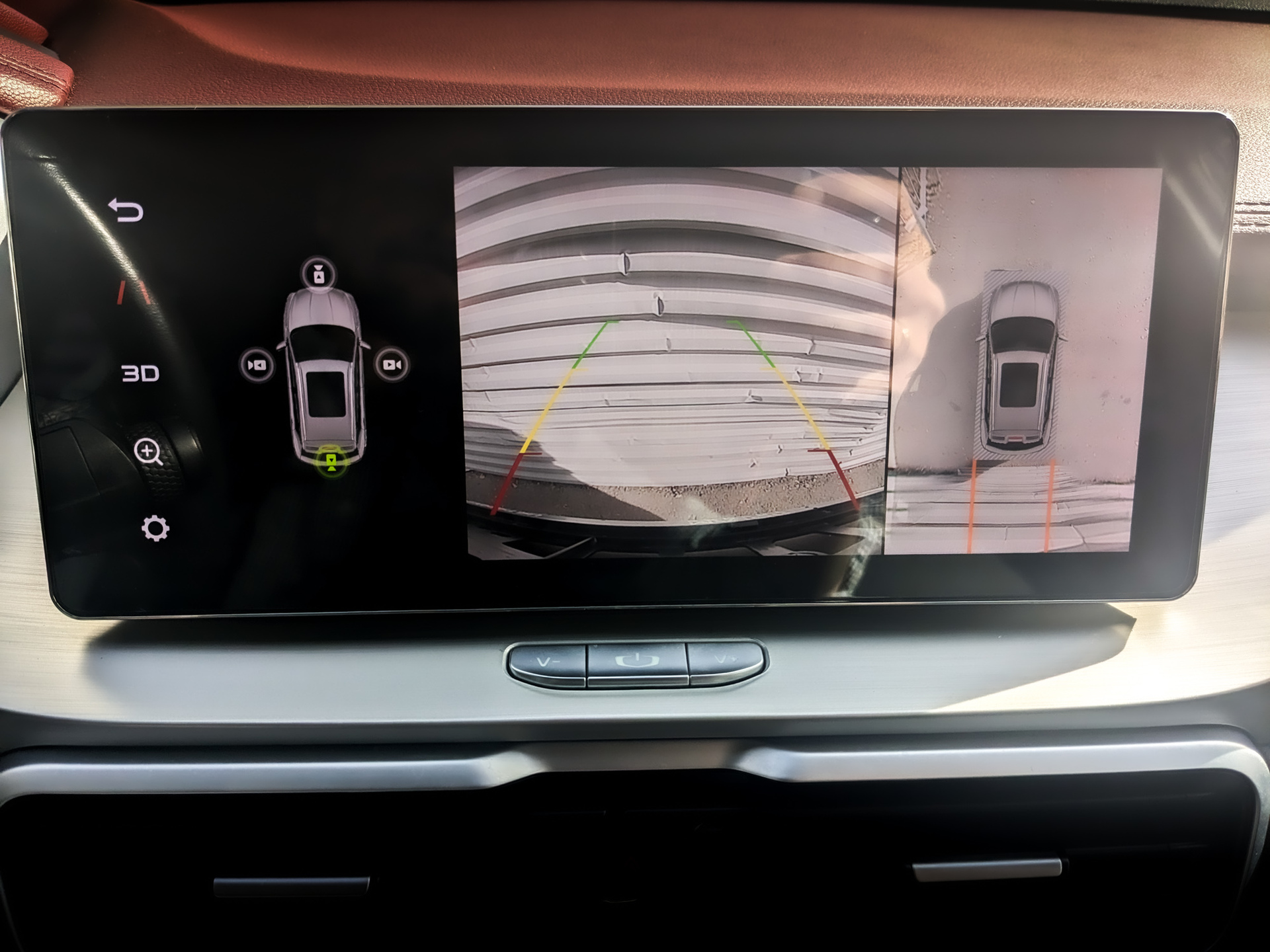 GEELY Coolray 1.50 (149 л.с), автомат, 2021, пробег 92 755 км