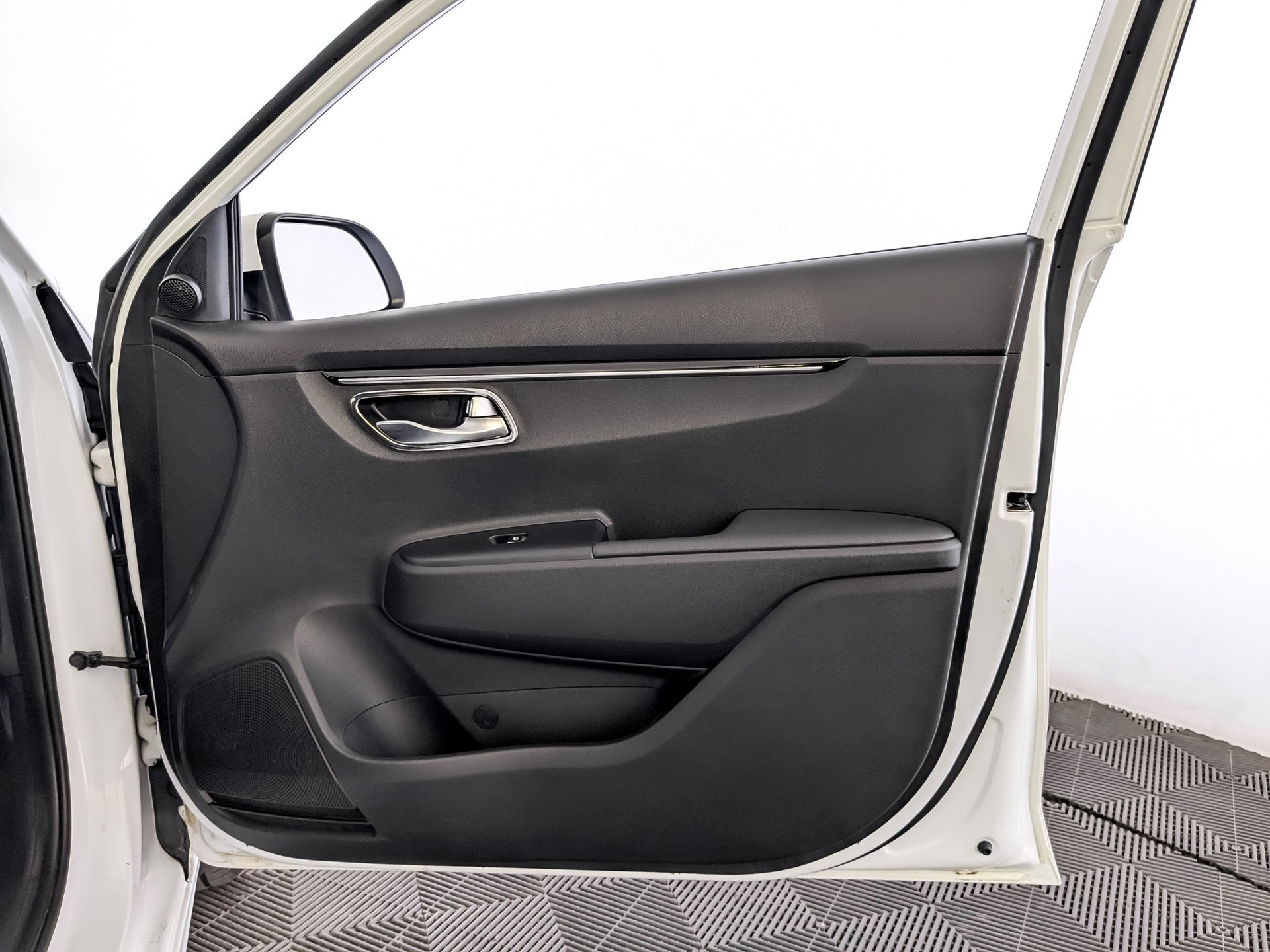 KIA Rio 1.60 (123 л.с), автомат, 2017, пробег 71 225 км