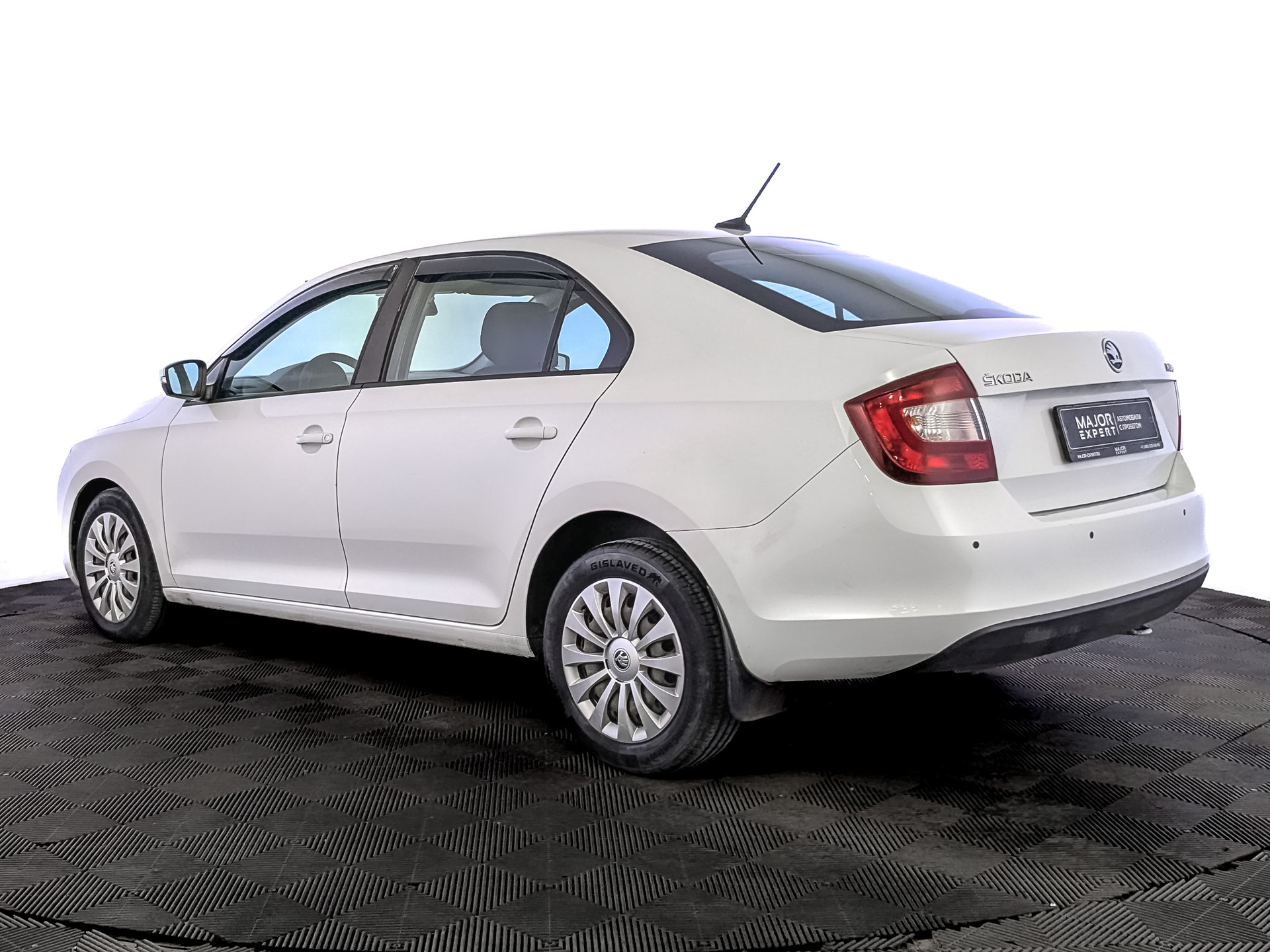 SKODA Rapid 1.60 (110 л.с), автомат, 2018, пробег 151 199 км